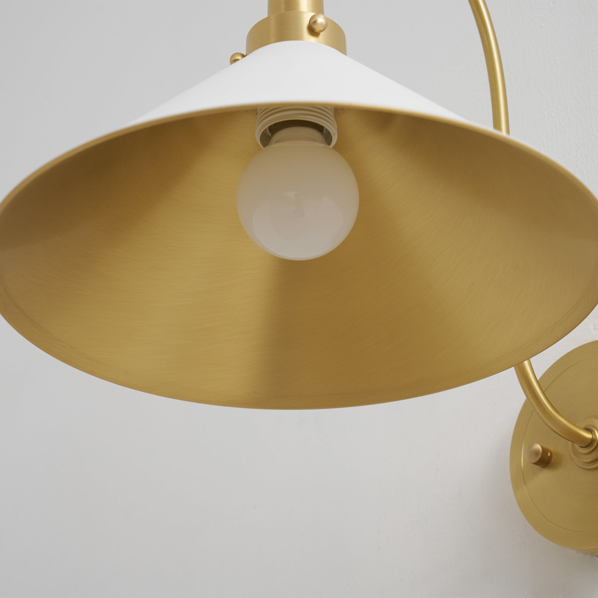 Elkuis Cone Wall Light