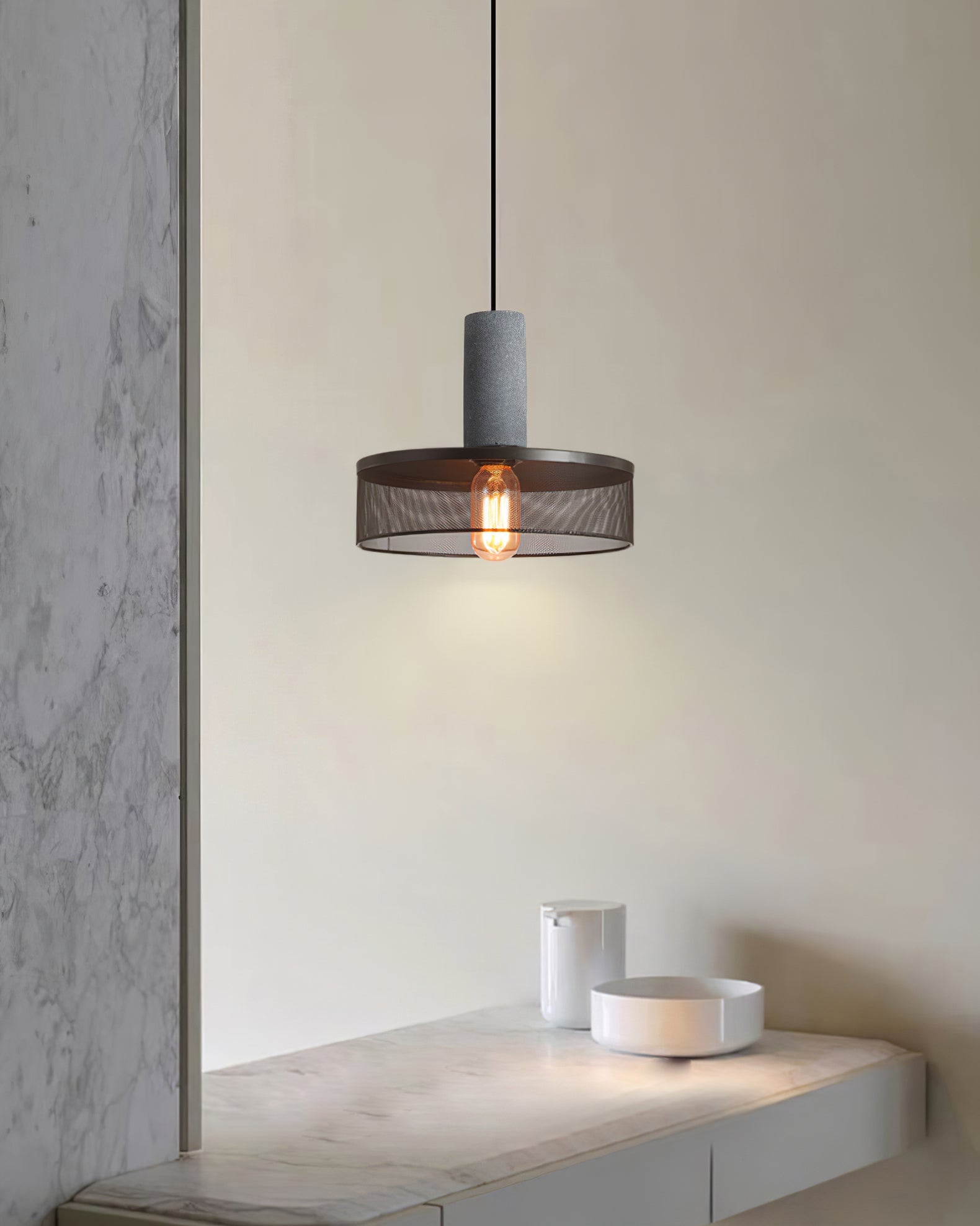Paloton Pendant Light