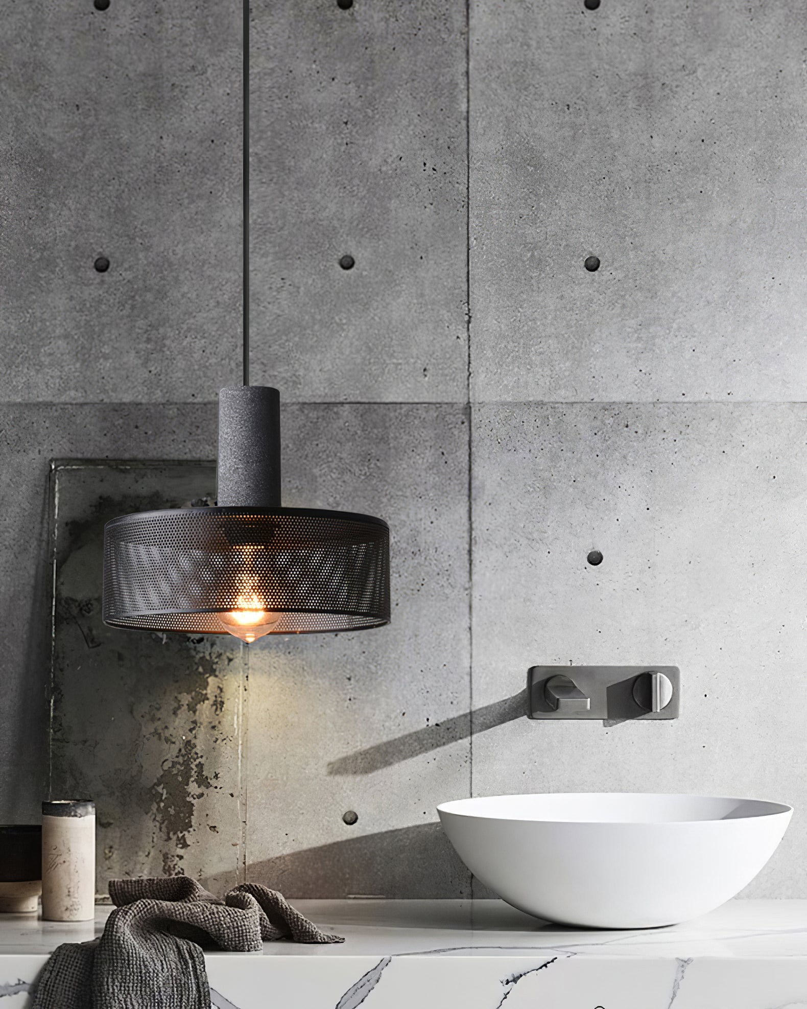 Paloton Pendant Light