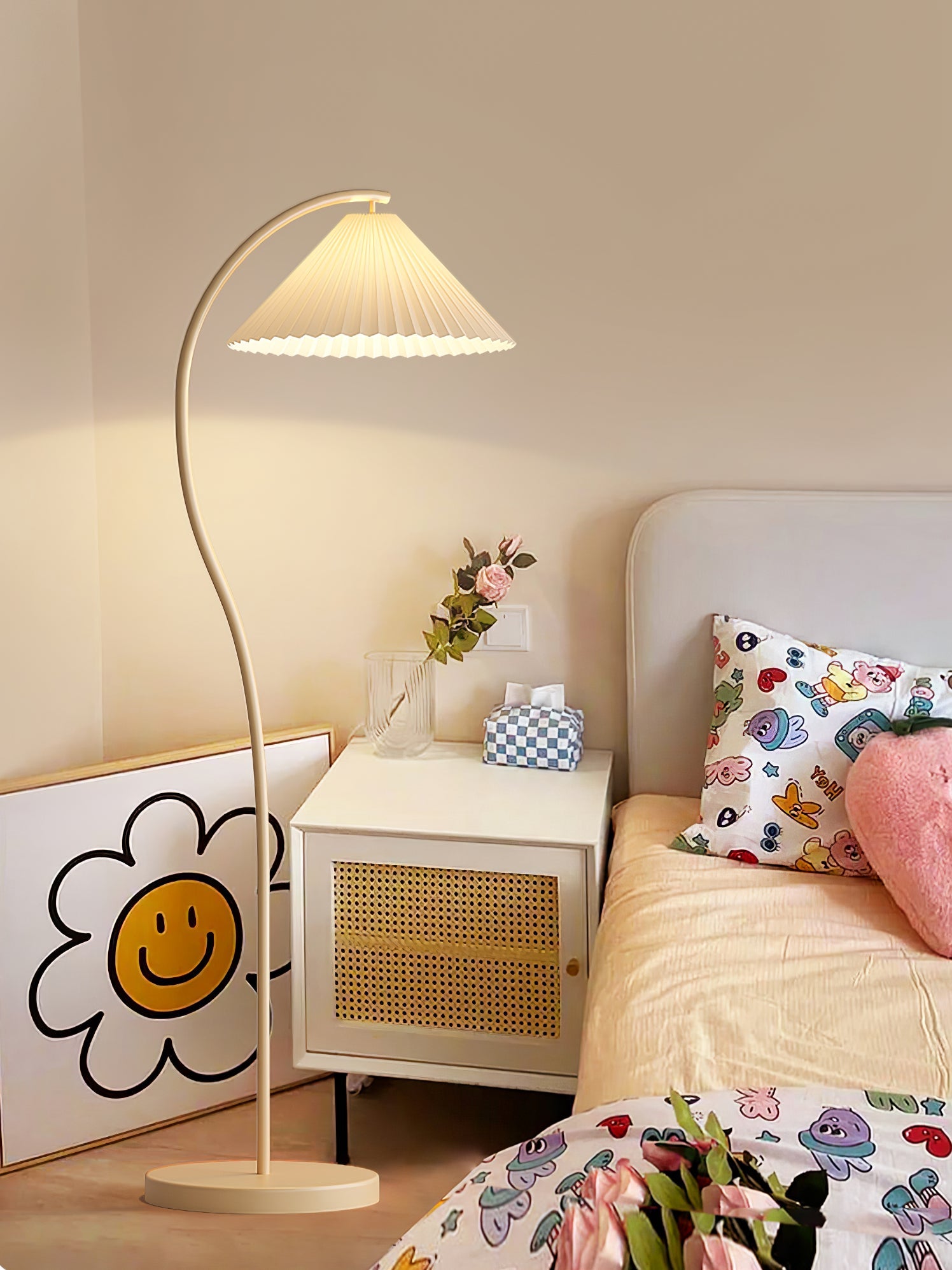 Arelino Floor Lamp