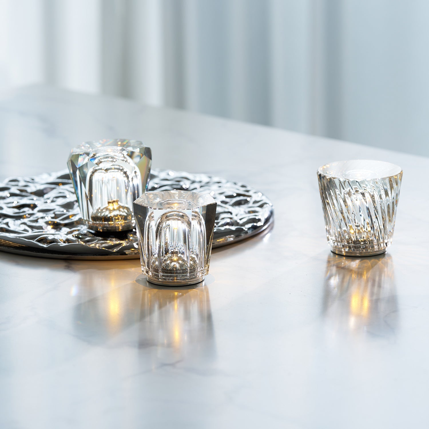 Mavin Table Lamp