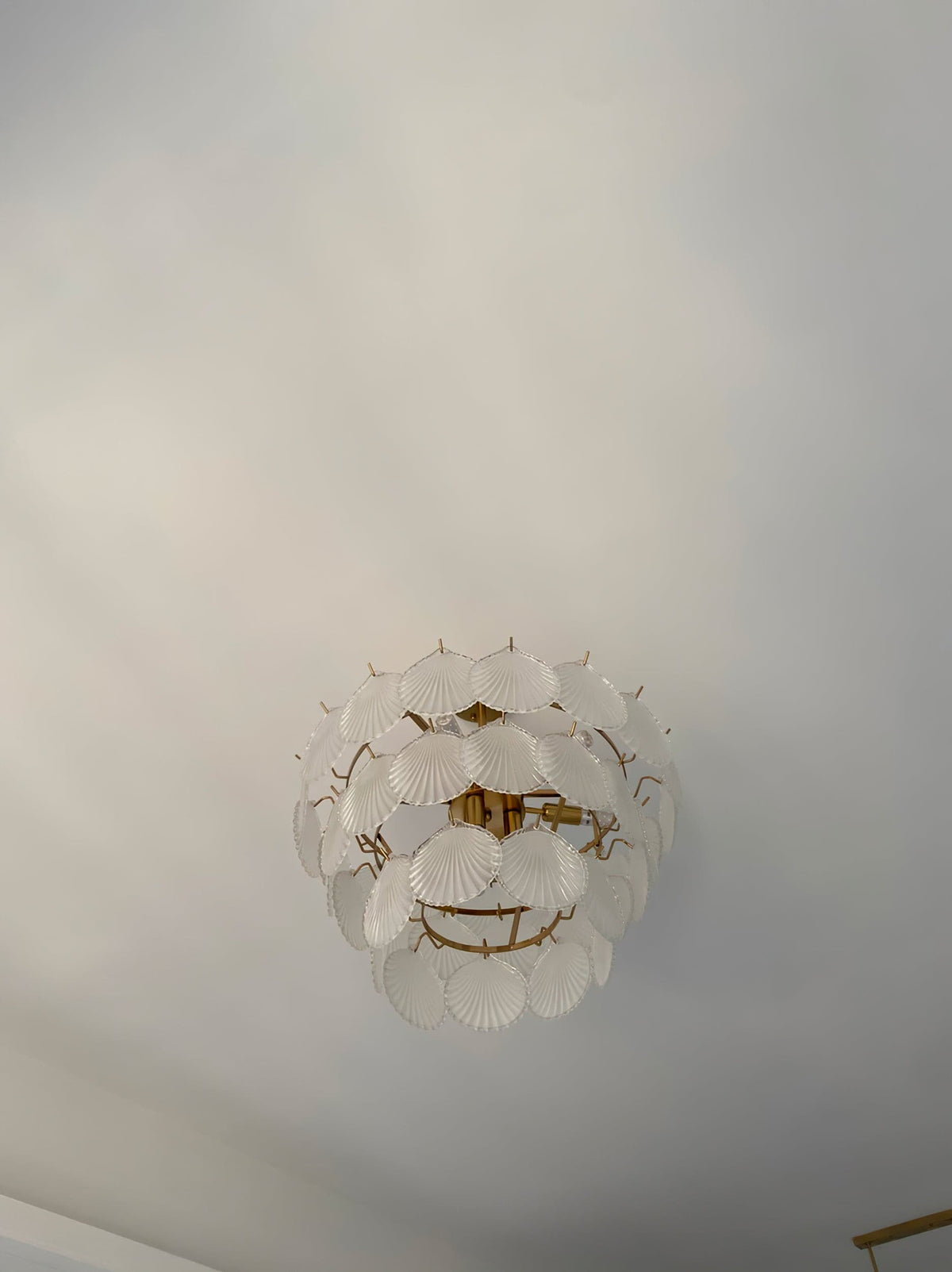 Shell Glass Chandelier – detail 31