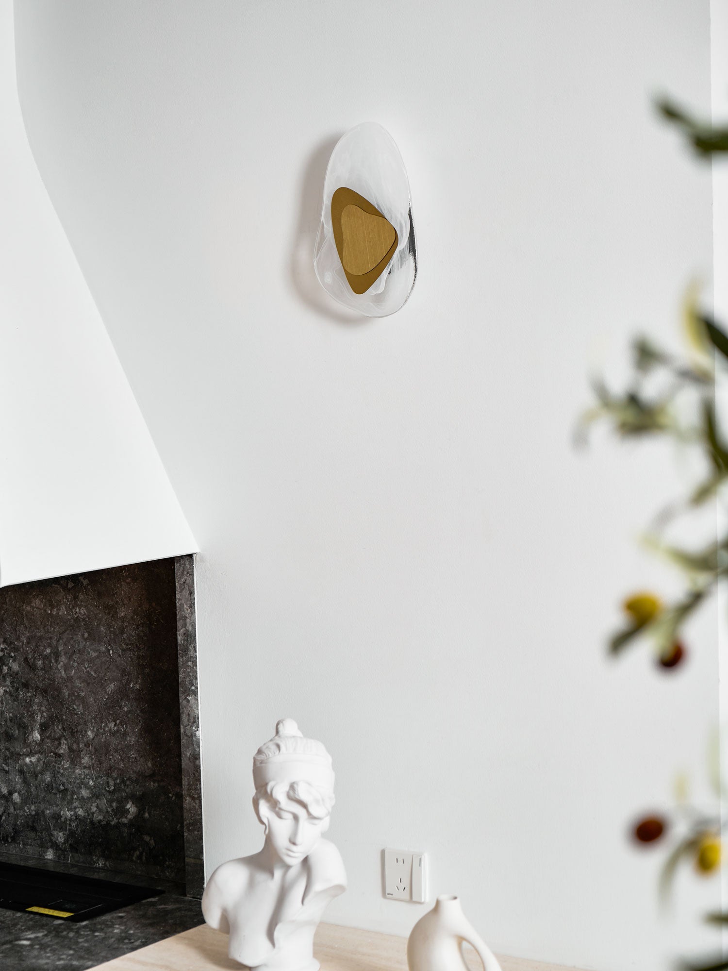 Miloe Modern Wall Light