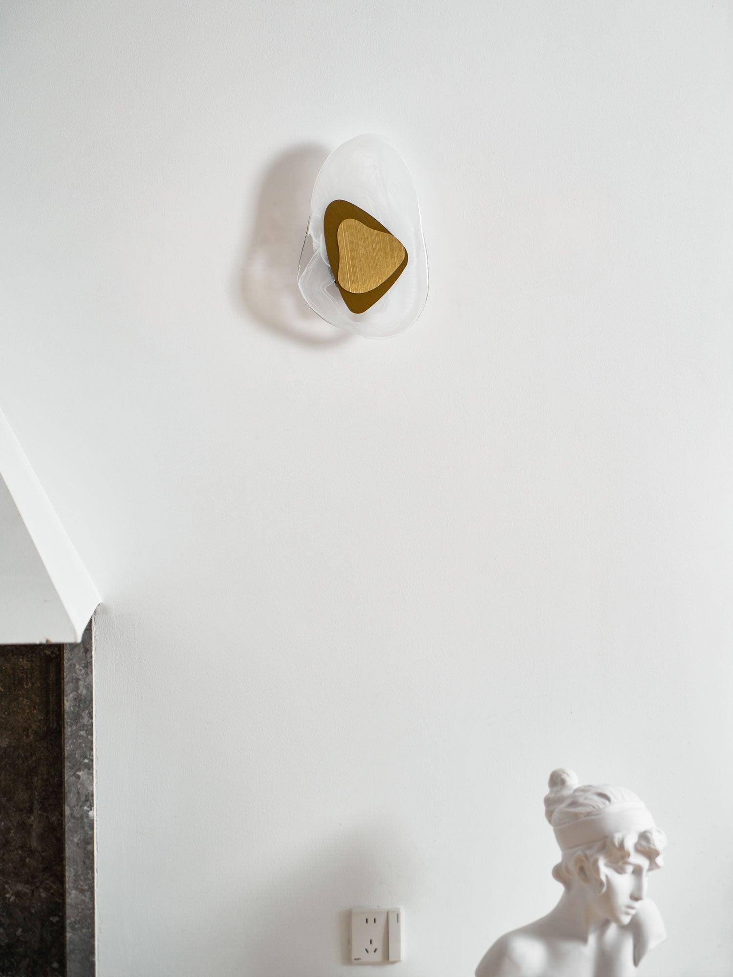 Miloe Modern Wall Light