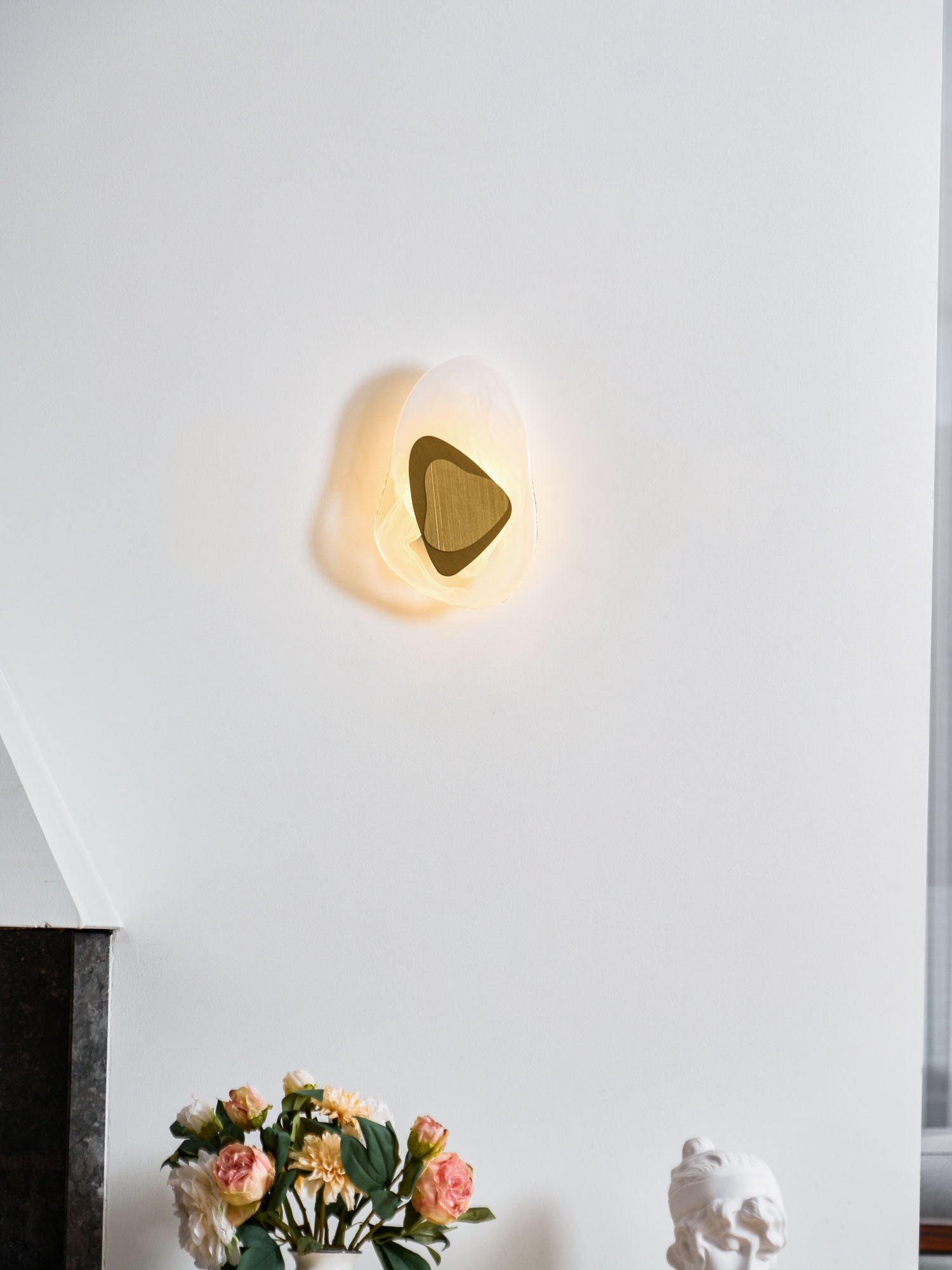 Miloe Modern Wall Light