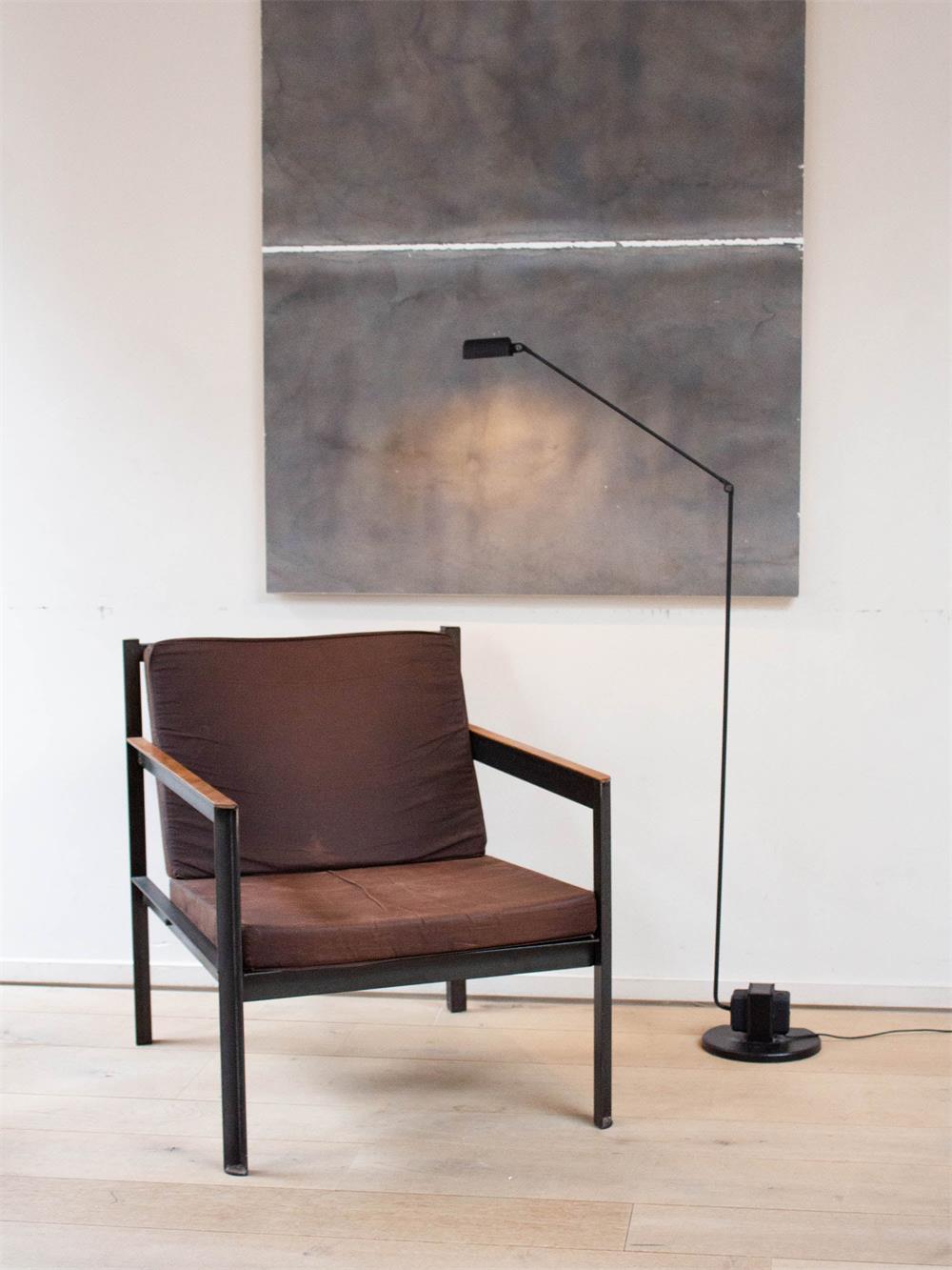 Halelyn Floor Lamp