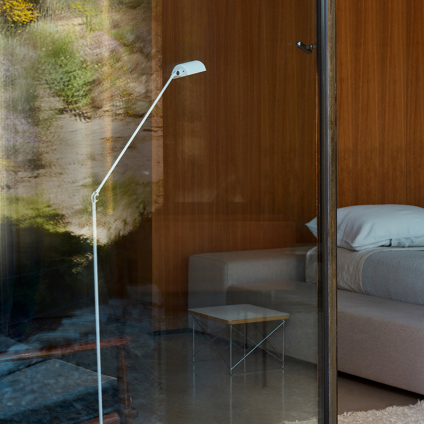 Halelyn Floor Lamp