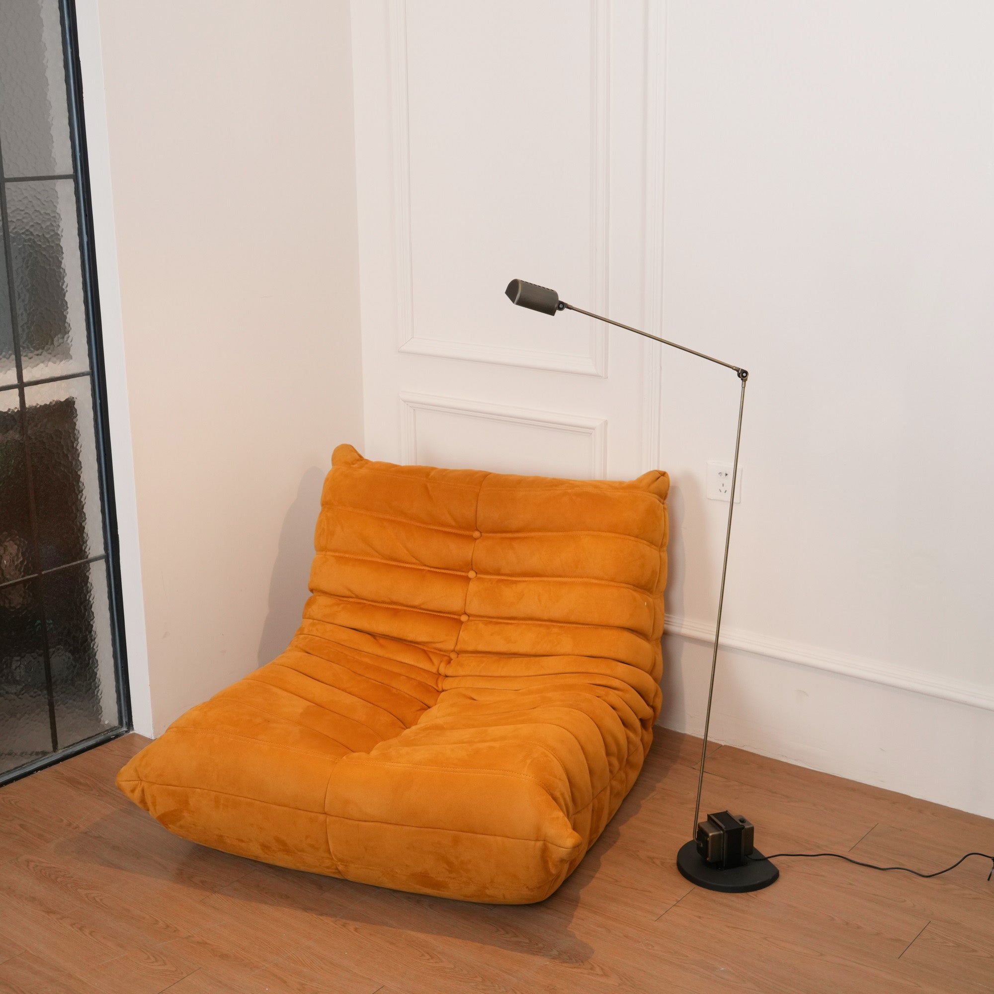Halelyn Floor Lamp