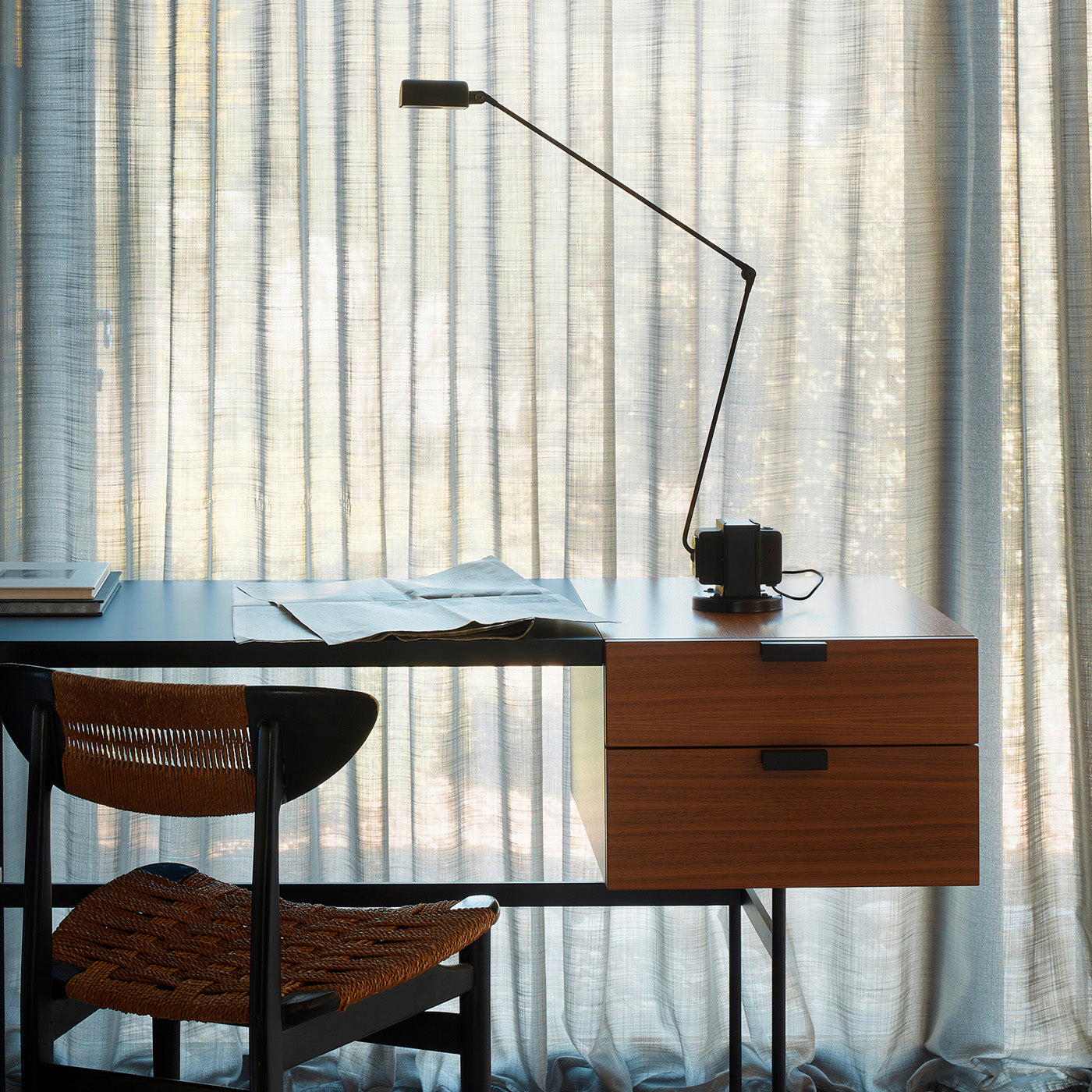 Halekao Table Lamp