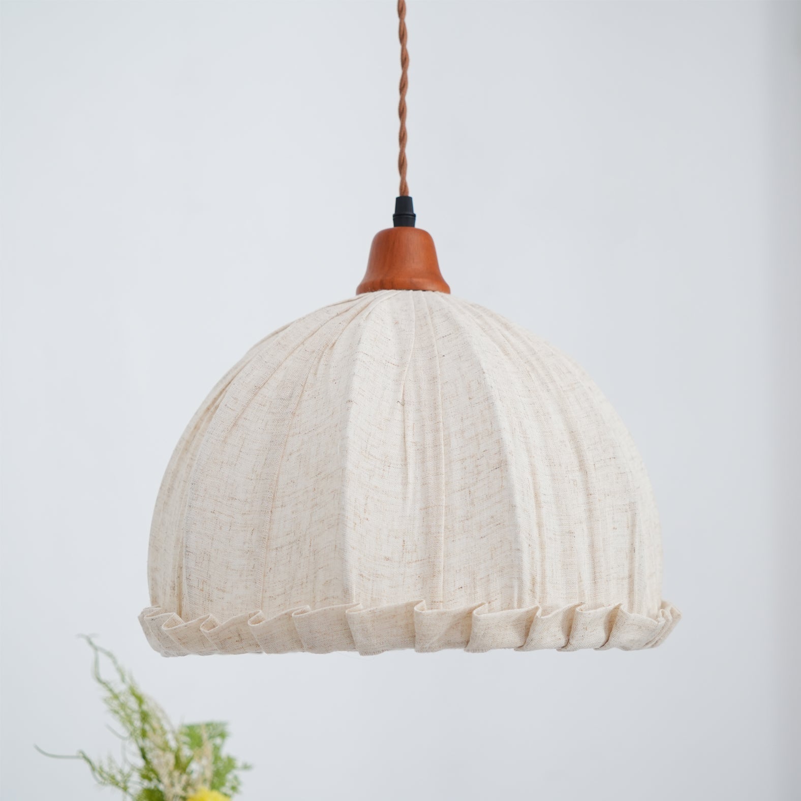 Elkan Pumpkin Pendant Light