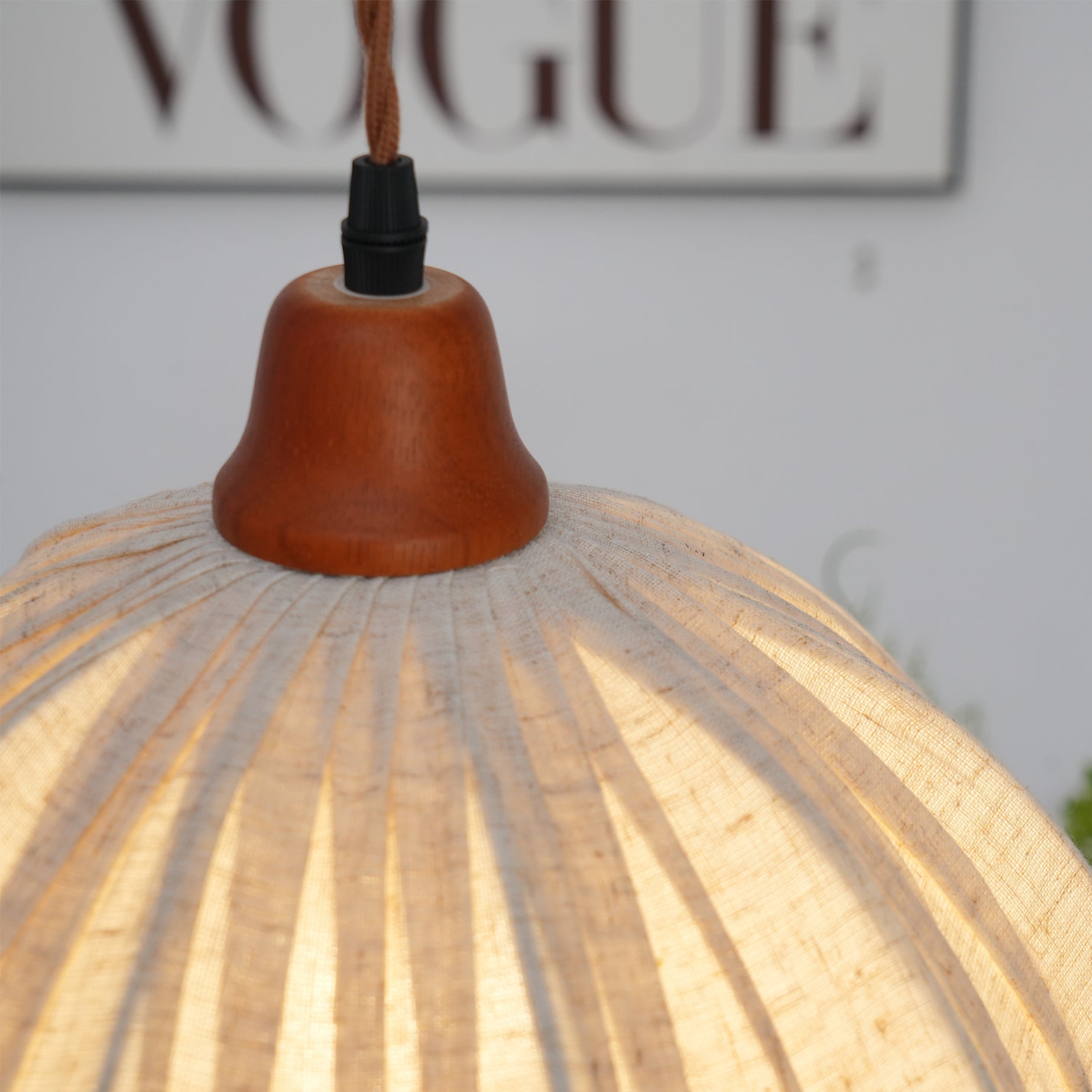 Elkan Pumpkin Pendant Light