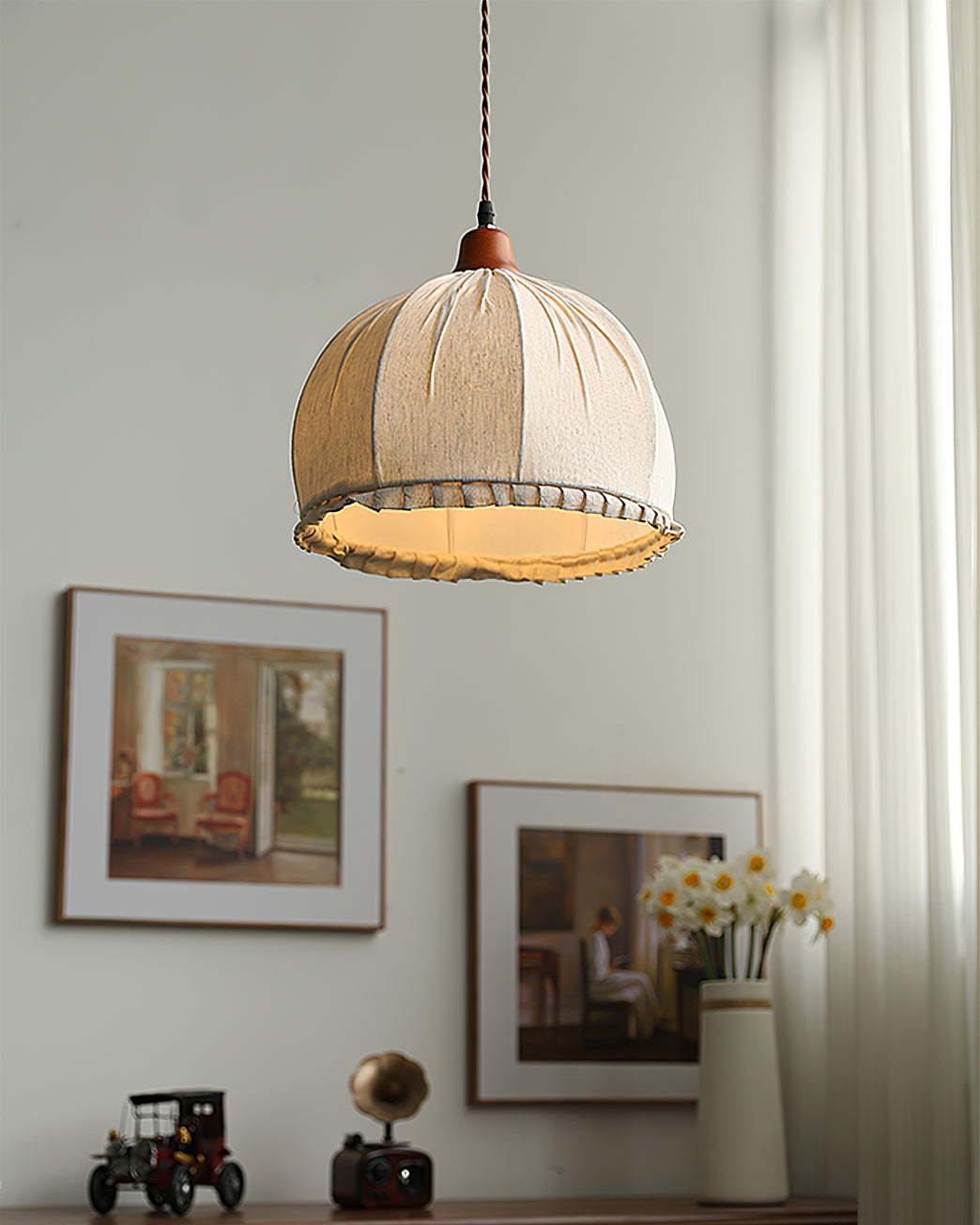 Elkan Pumpkin Pendant Light