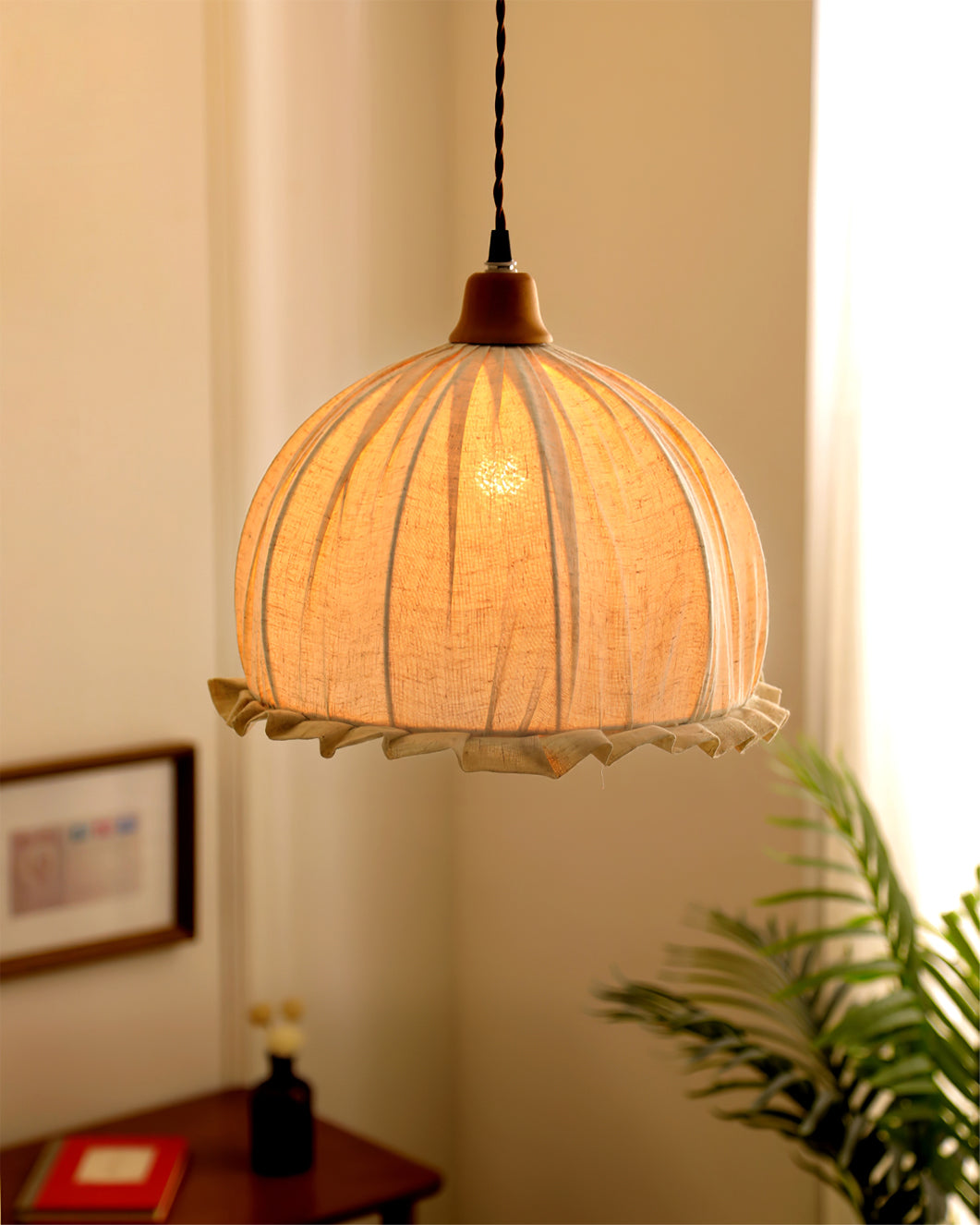 Elkan Pumpkin Pendant Light