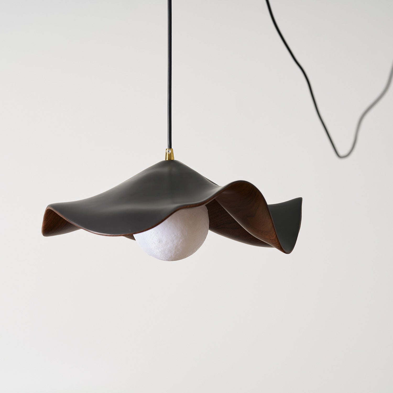 Zane Lotus Plug In Pendant Light