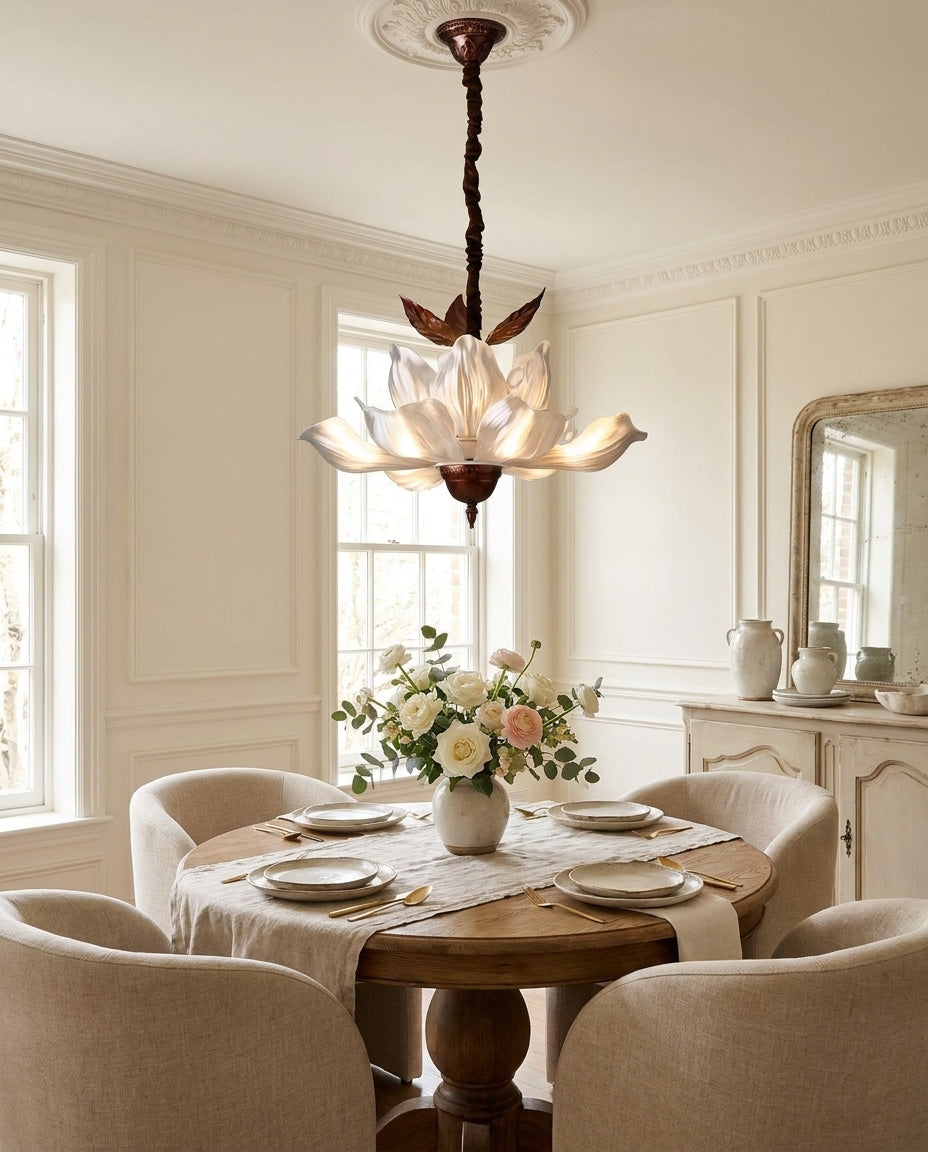 Magnolia Bloom Chandelier – detail 2