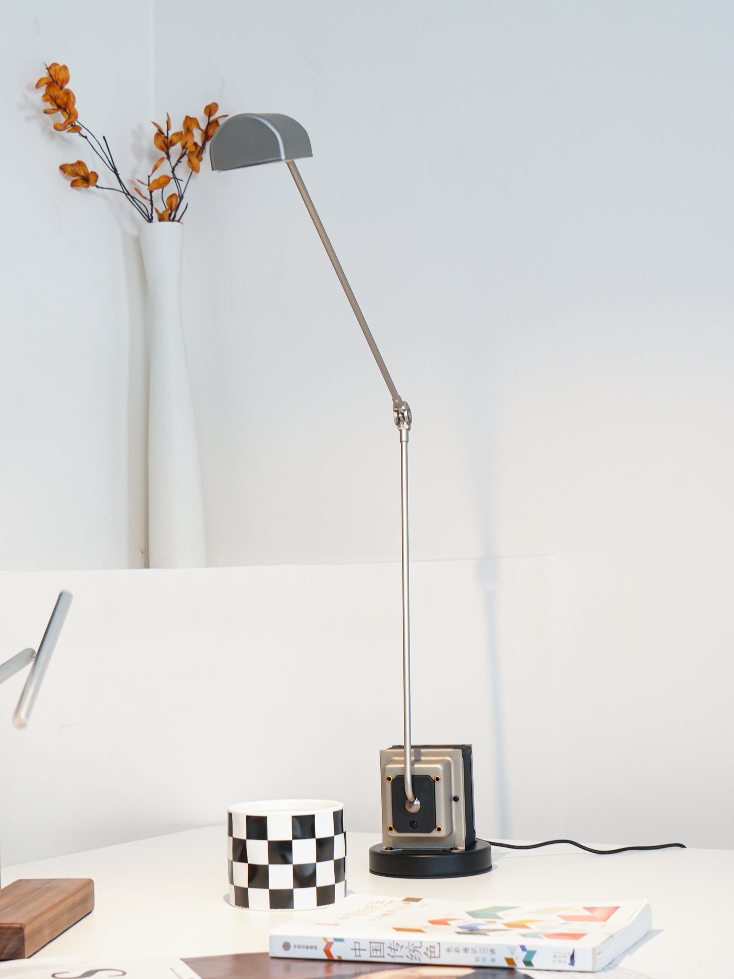 Halekao Table Lamp