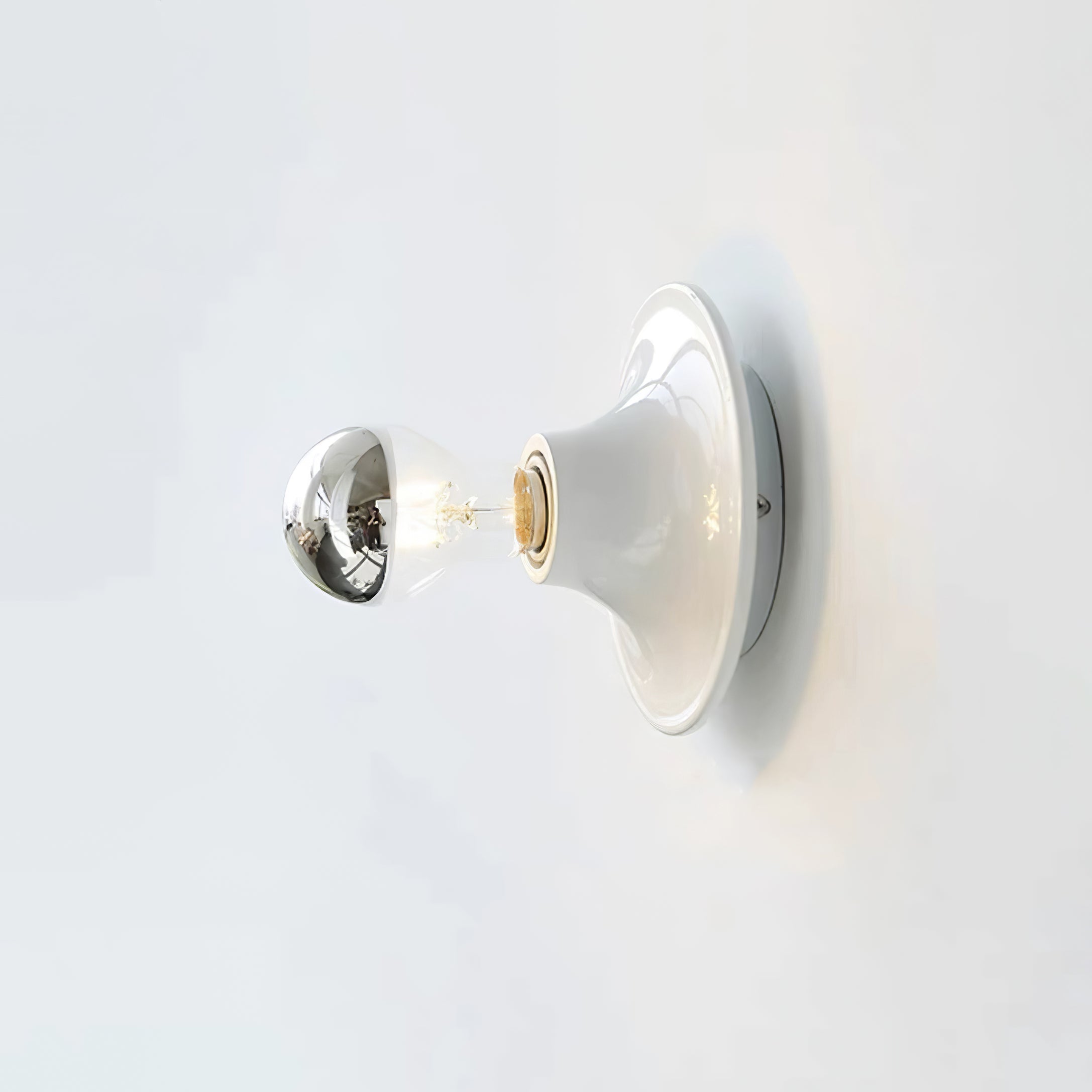 Taliton Wall Light