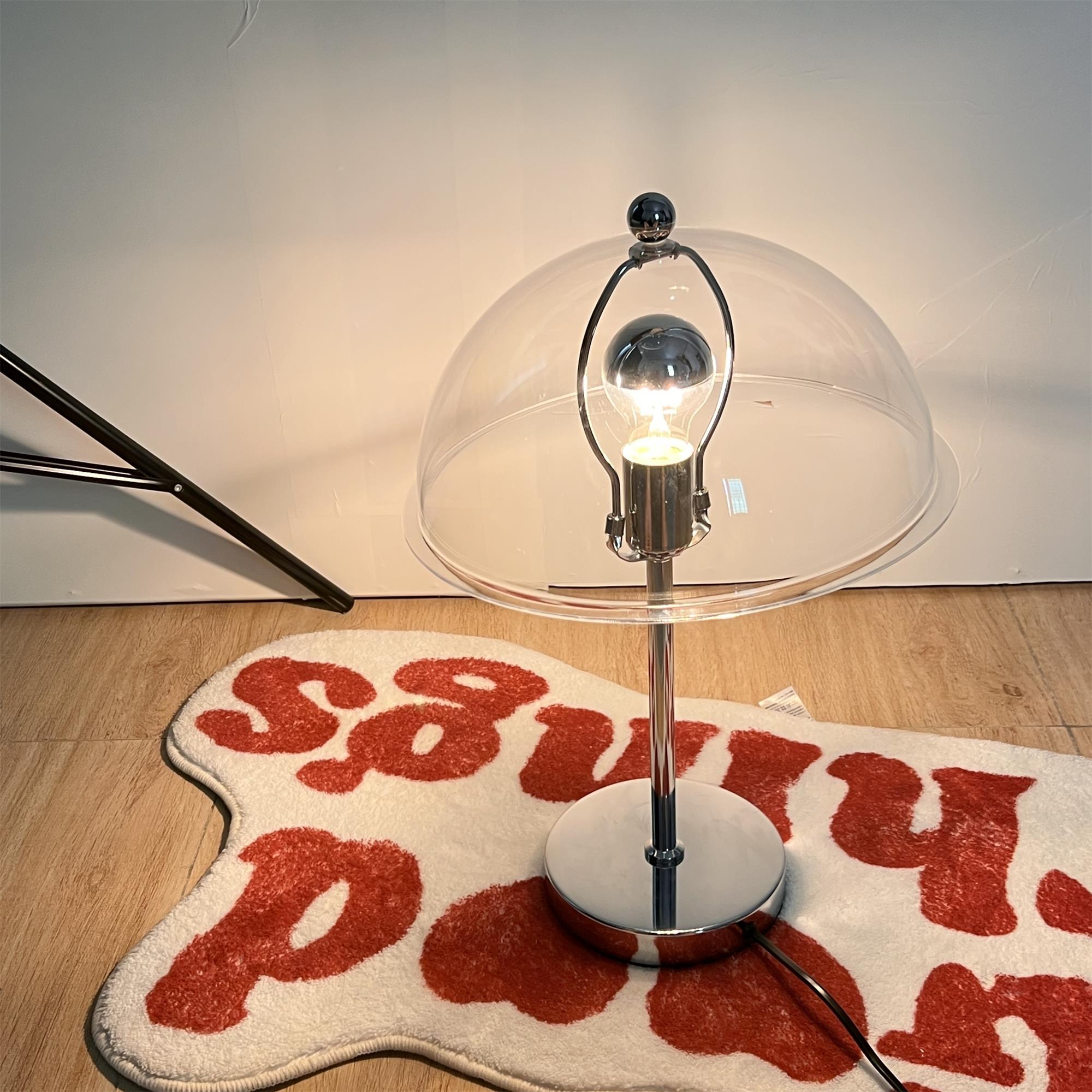 Kiroalko Table Lamp