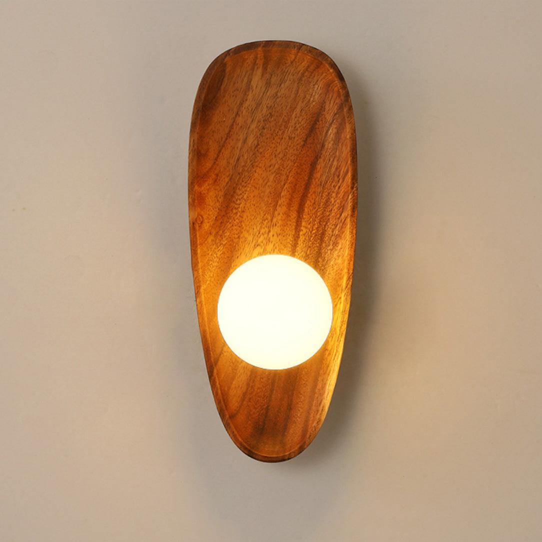 Wynaes Minimalist Wall Light