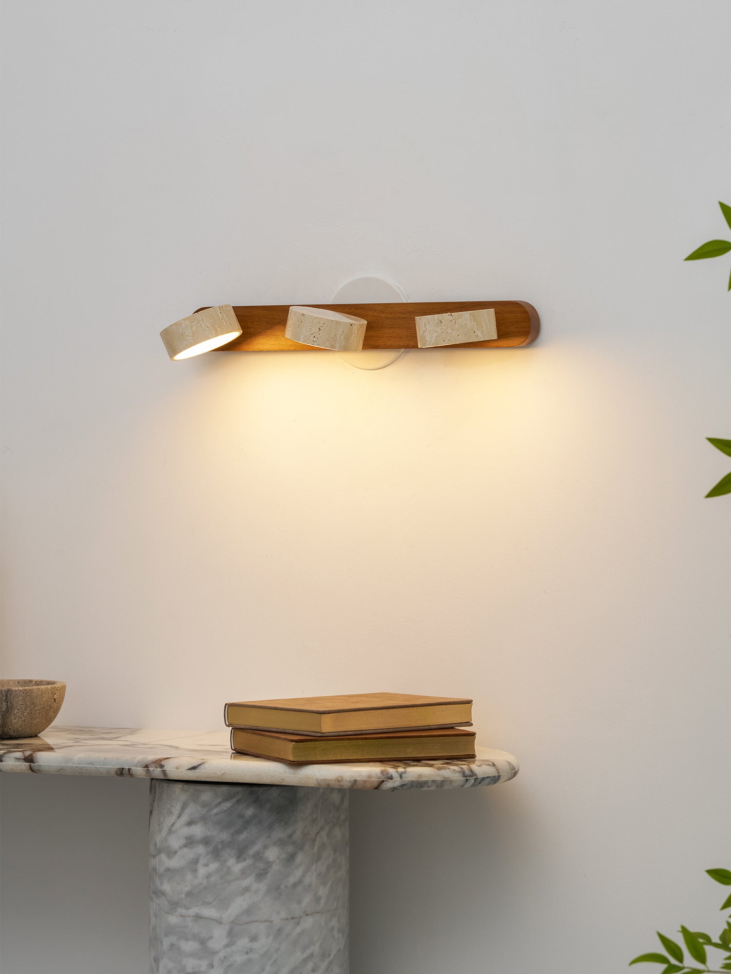 Valesco Travertine Wall Light