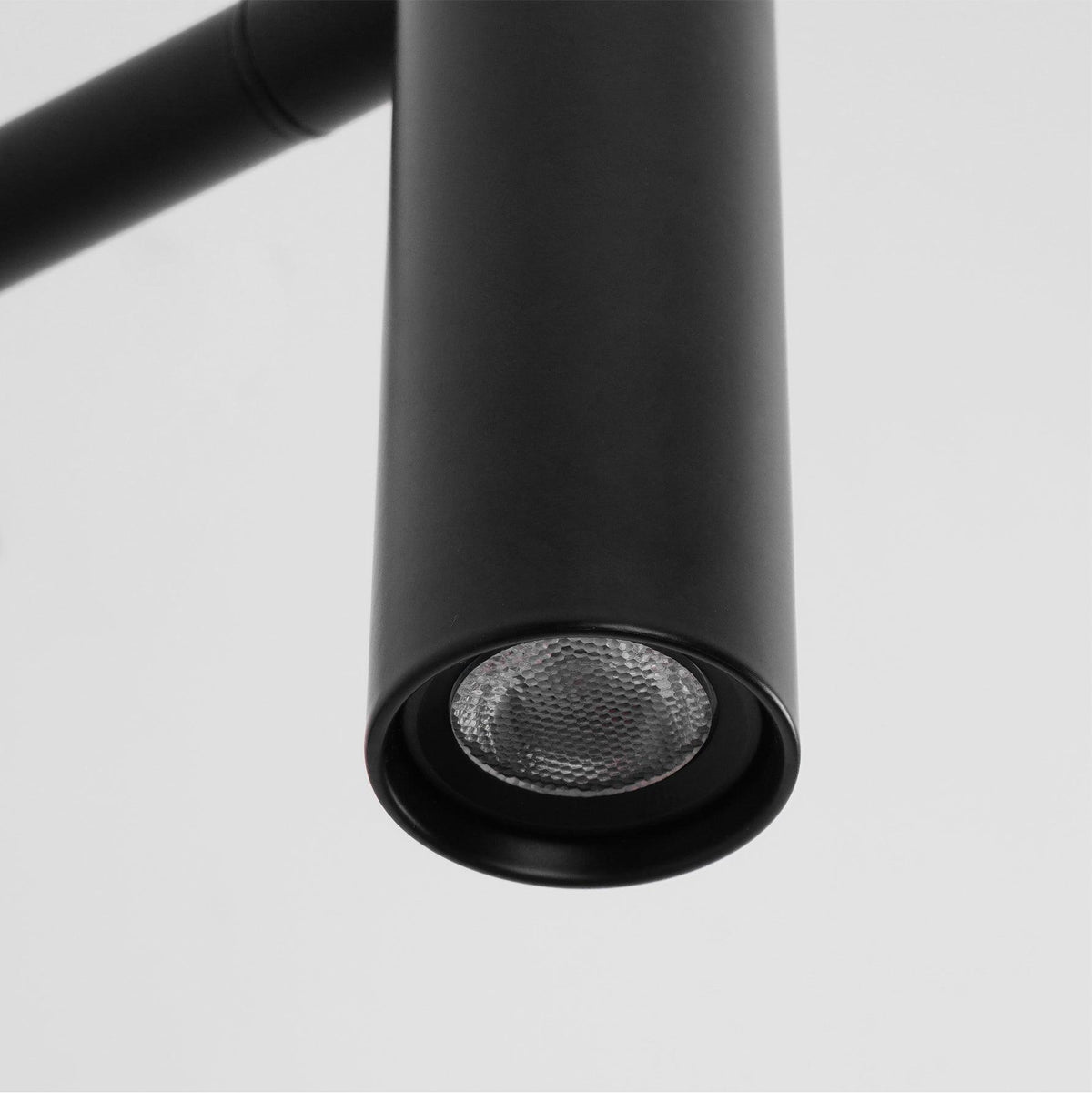Minimalist Disc Plug-in Wall Sconce – detail 14