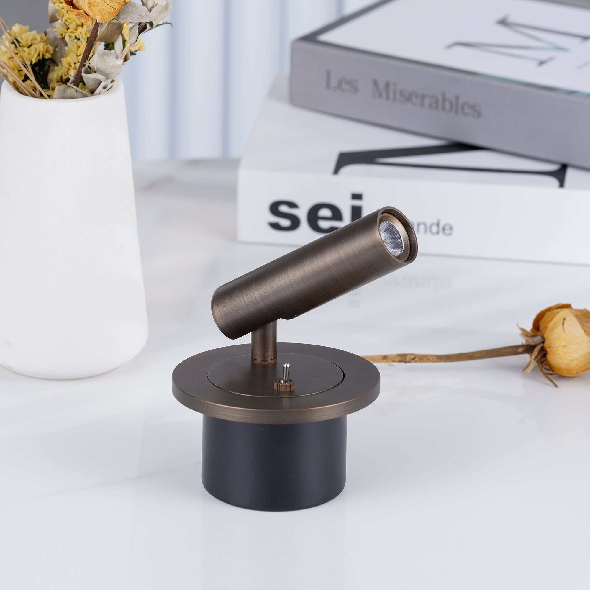 Meso Reading Wall Light