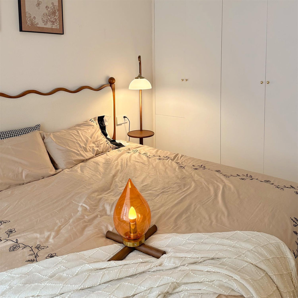 Firebeam Charge Table Lamp – detail 12