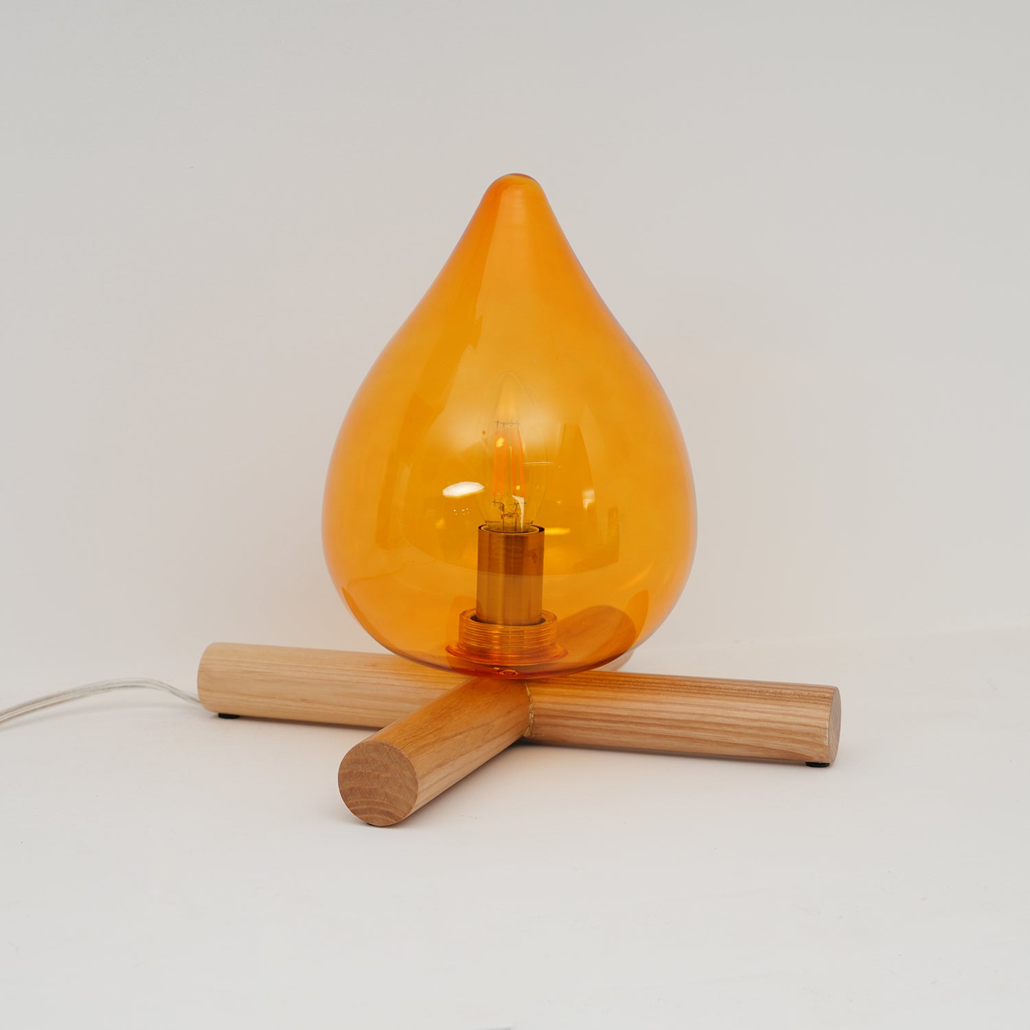 Bellin Wood Fire Table Lamp