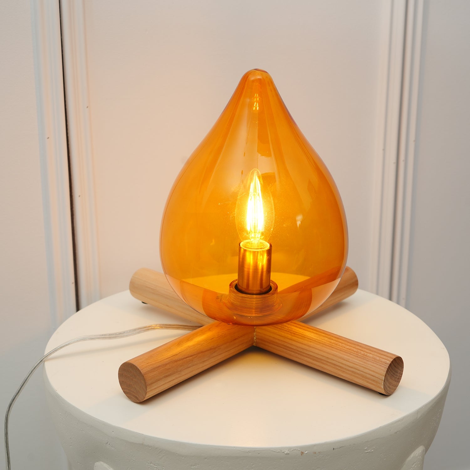 Bellin Wood Fire Table Lamp