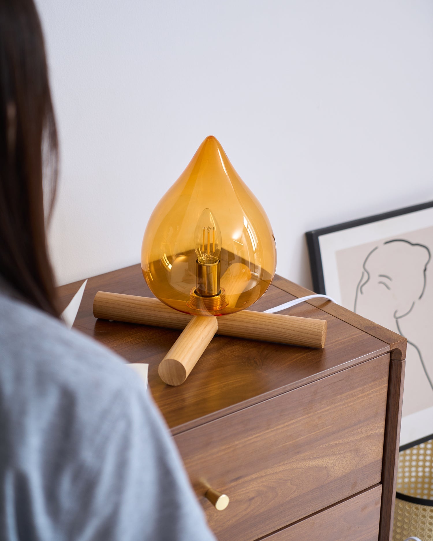 Bellin Wood Fire Table Lamp