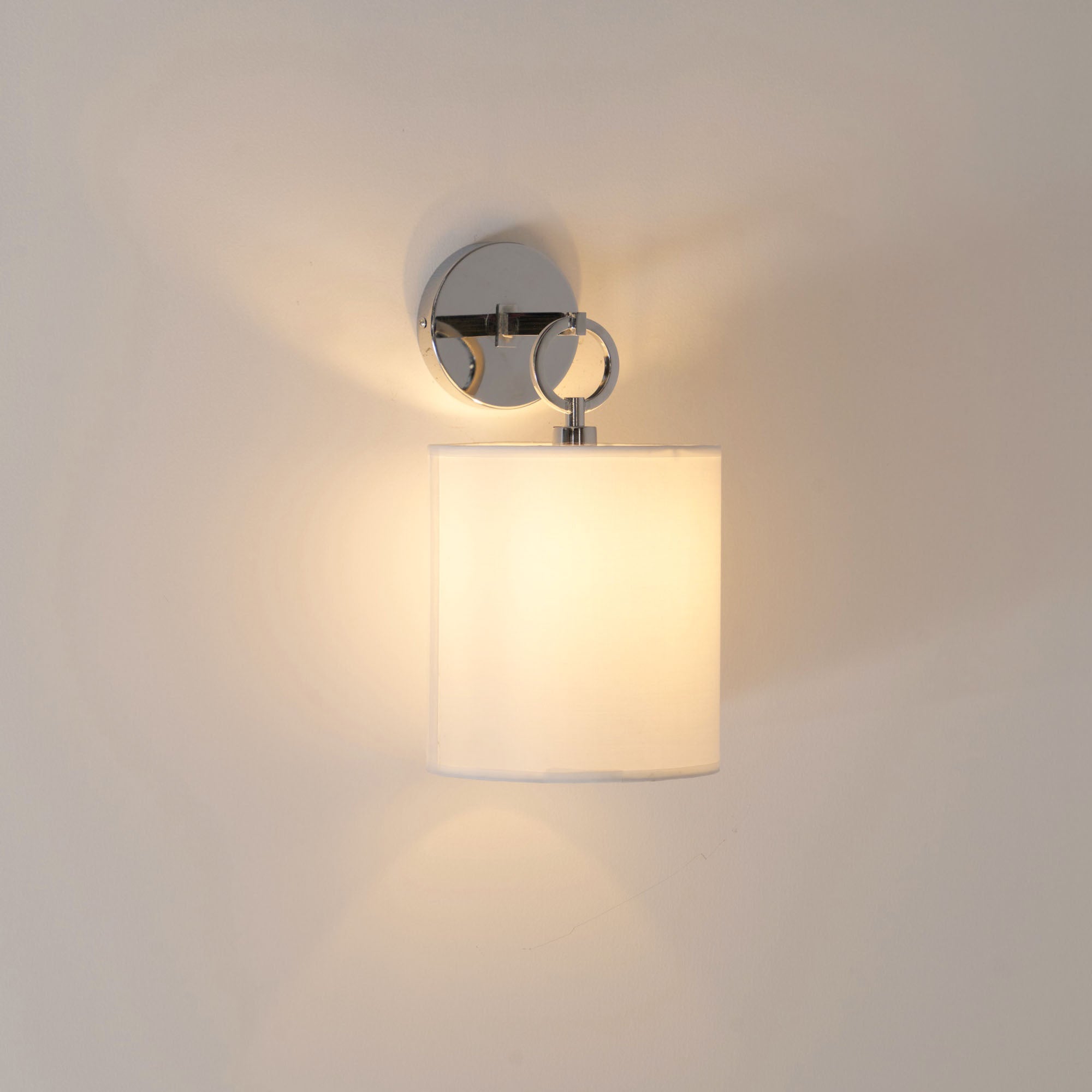 Rivor Ring Wall Light