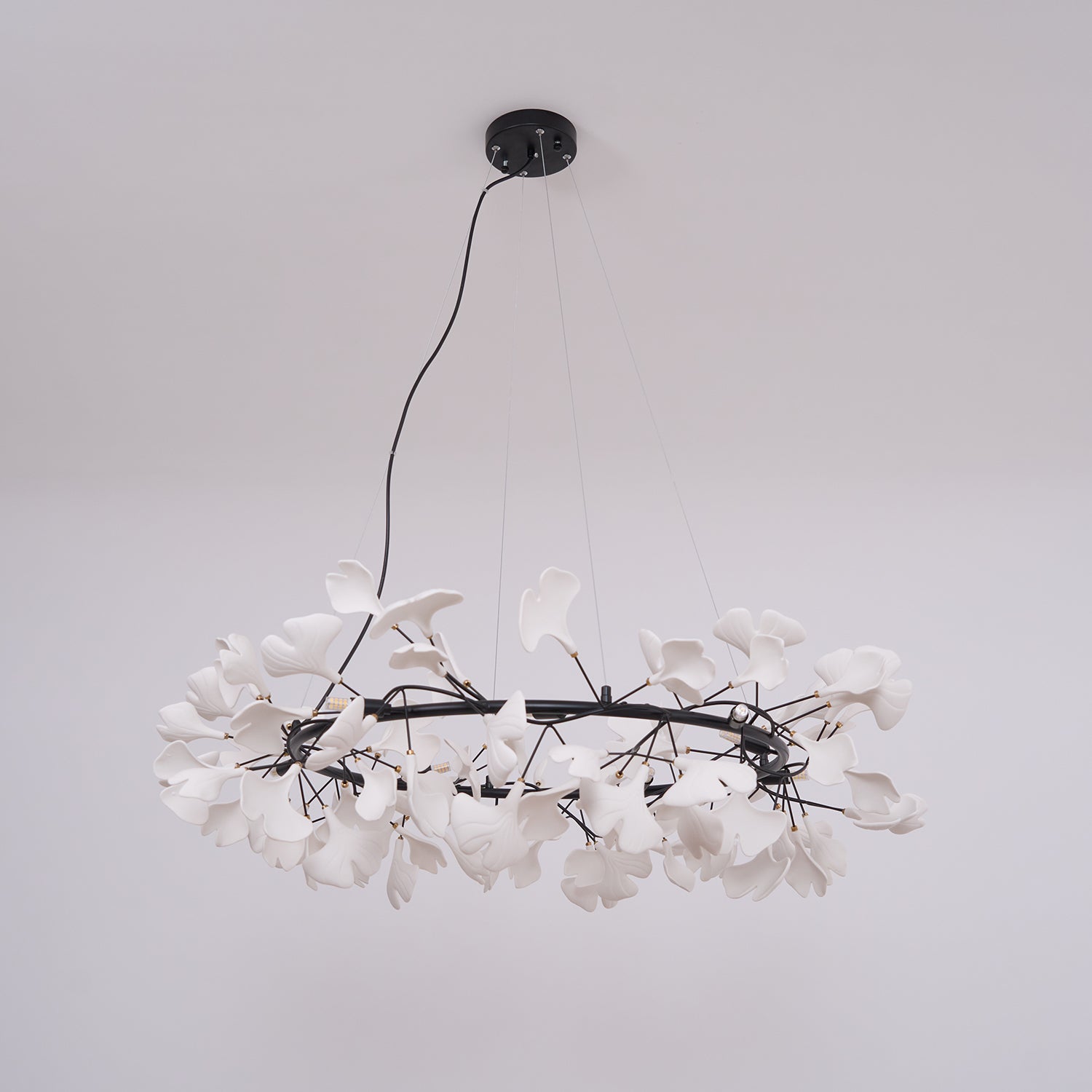 Emorcove Round Chandelier