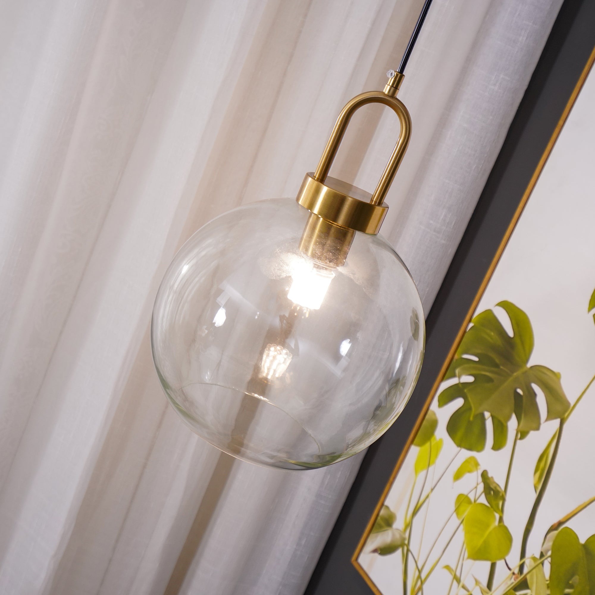 Axtonio Pendant Light