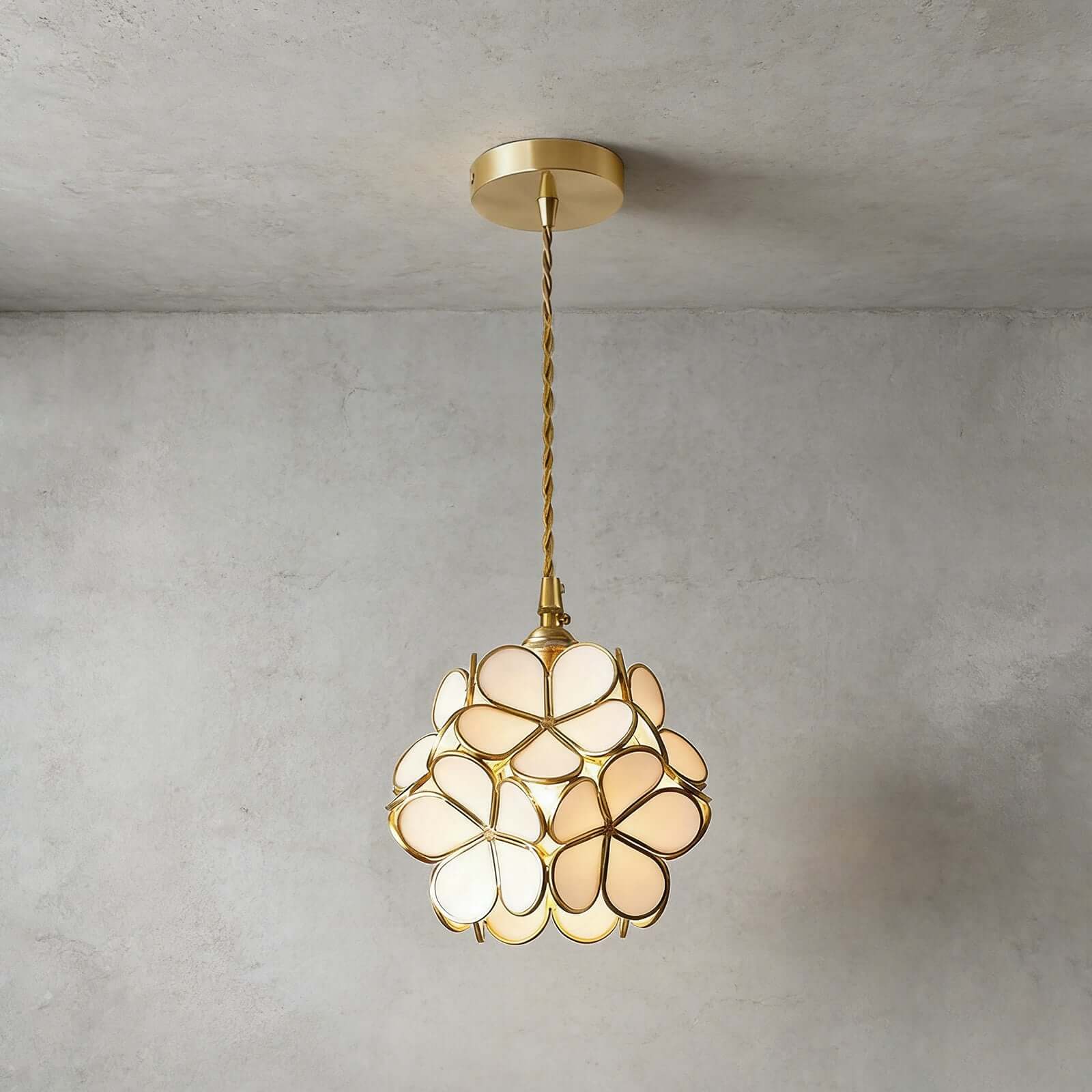 Bayen Pendant Light