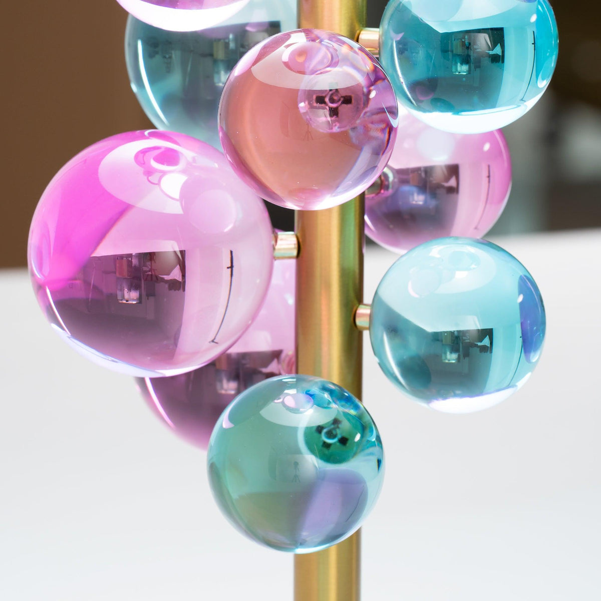 Globo Table Lamp – detail 12