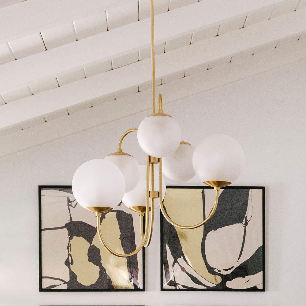 Jornoen Globe Chandelier