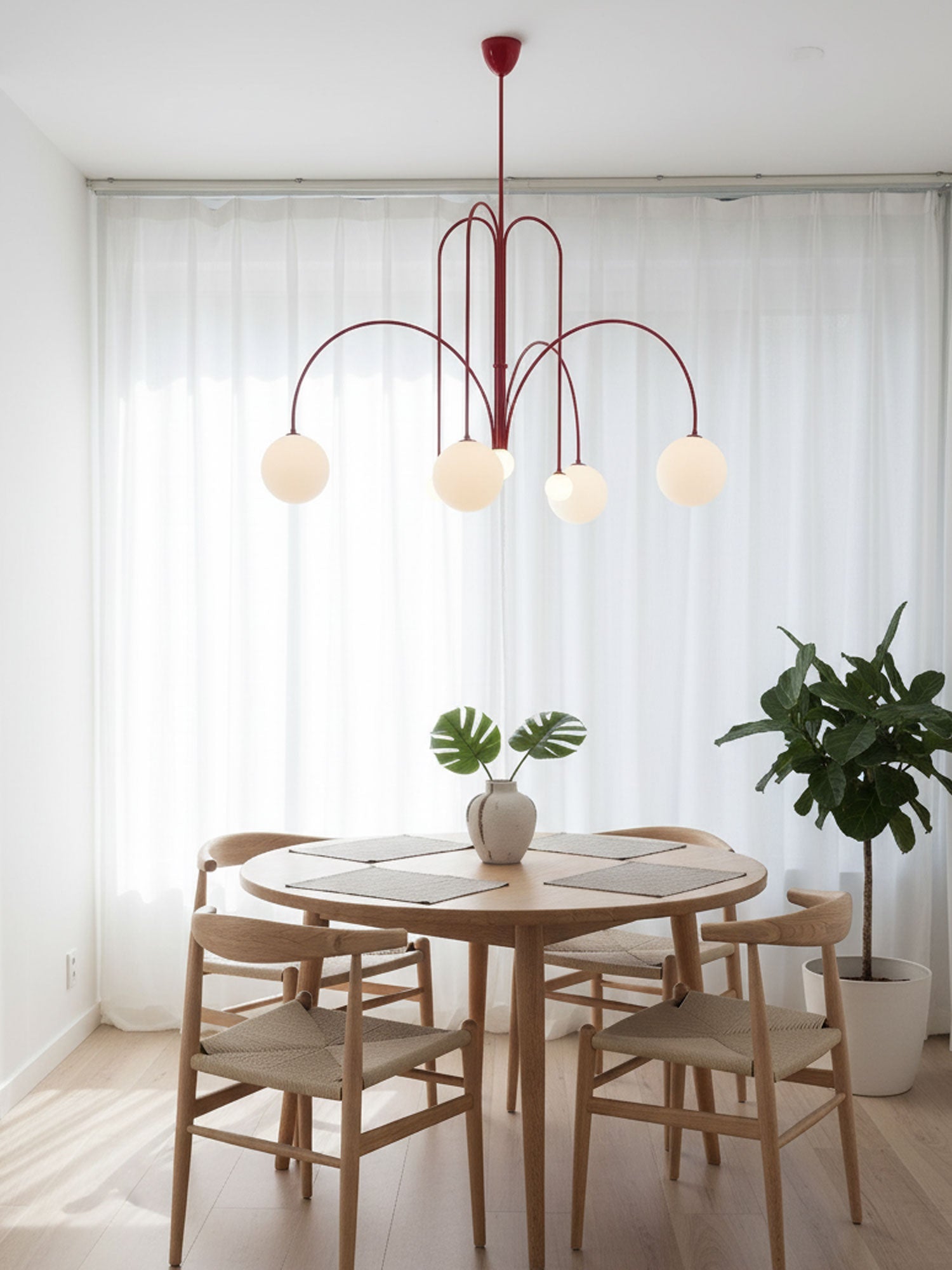Evton Chandelier