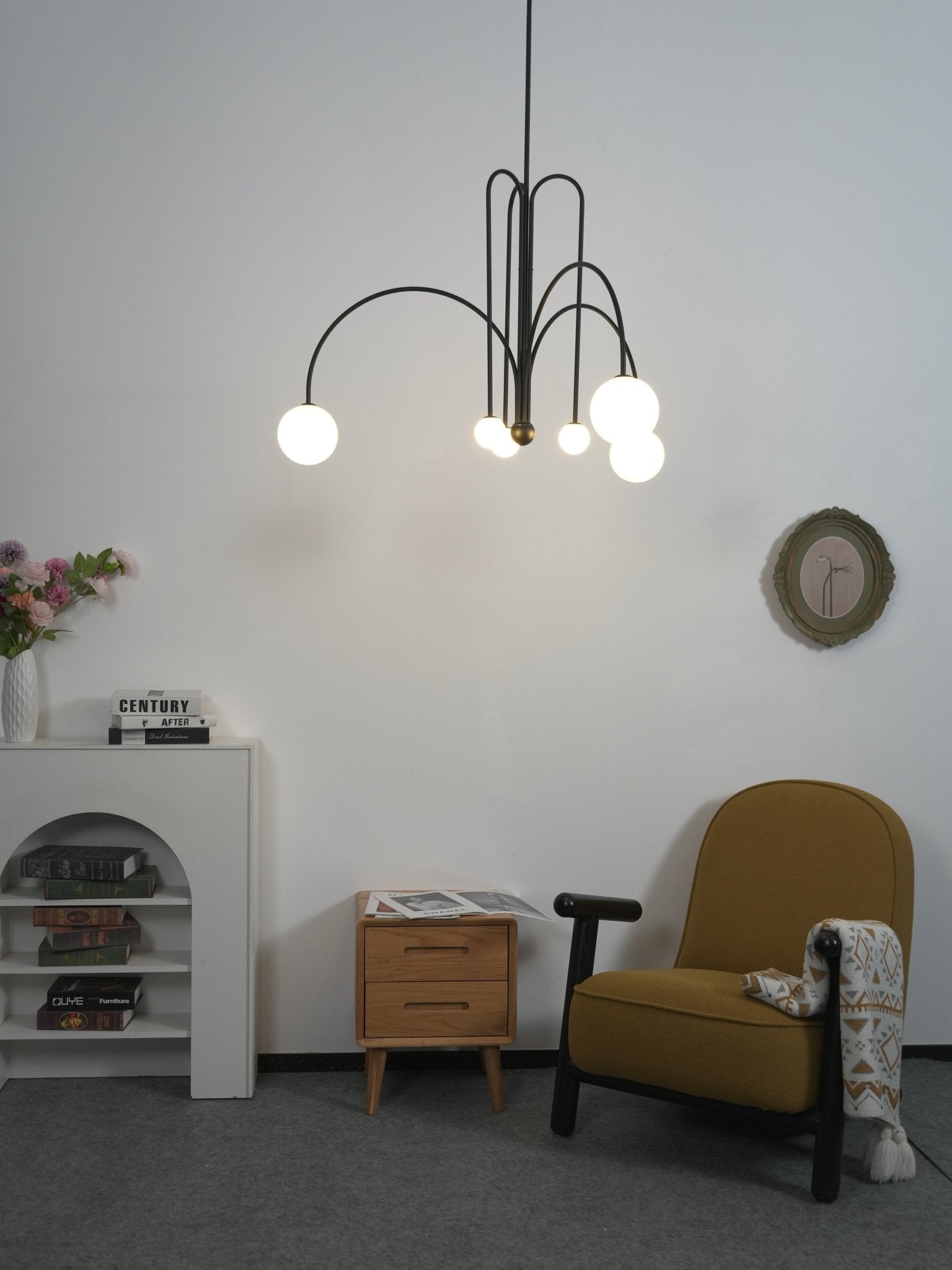 Evton Chandelier
