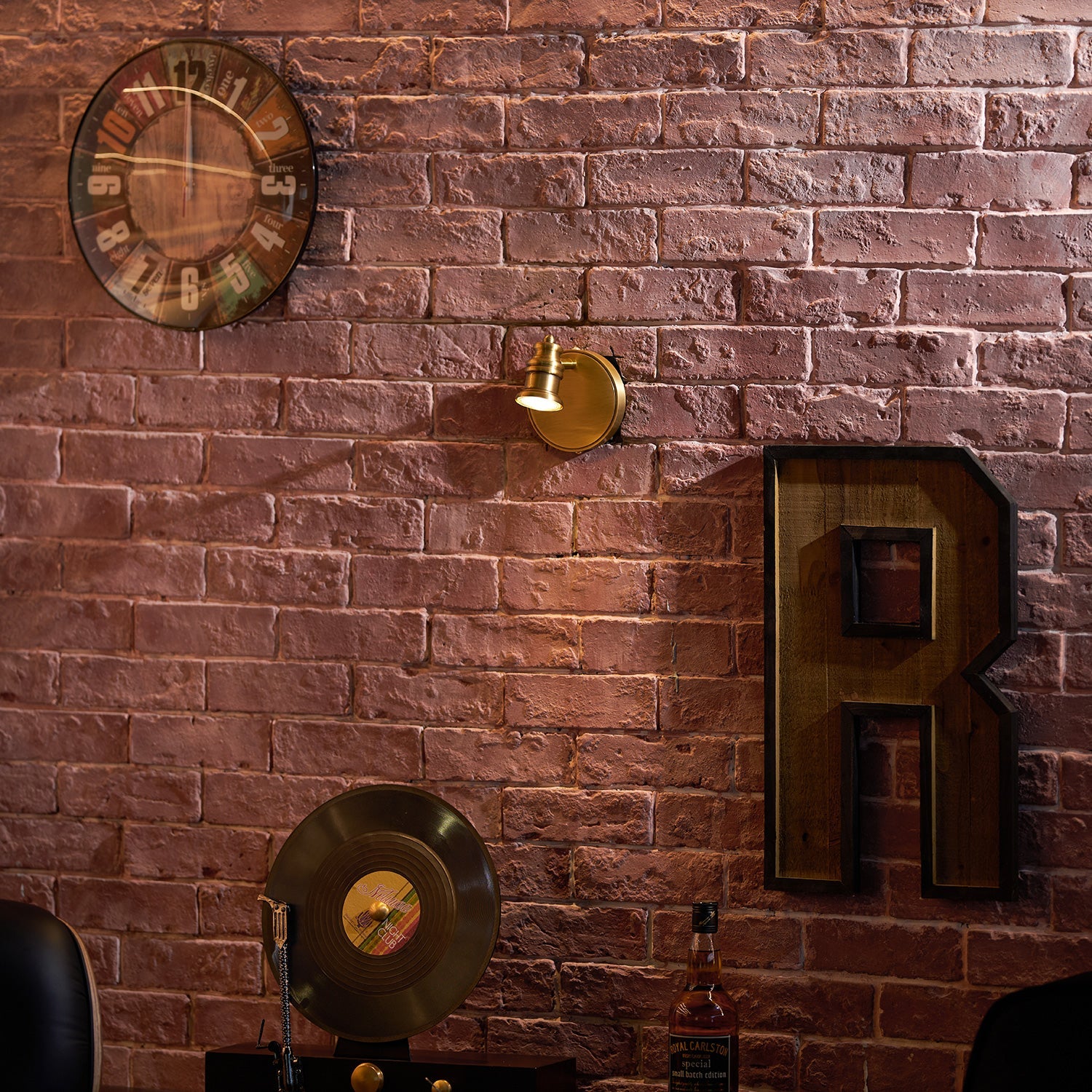 Laniay Linear Wall Light