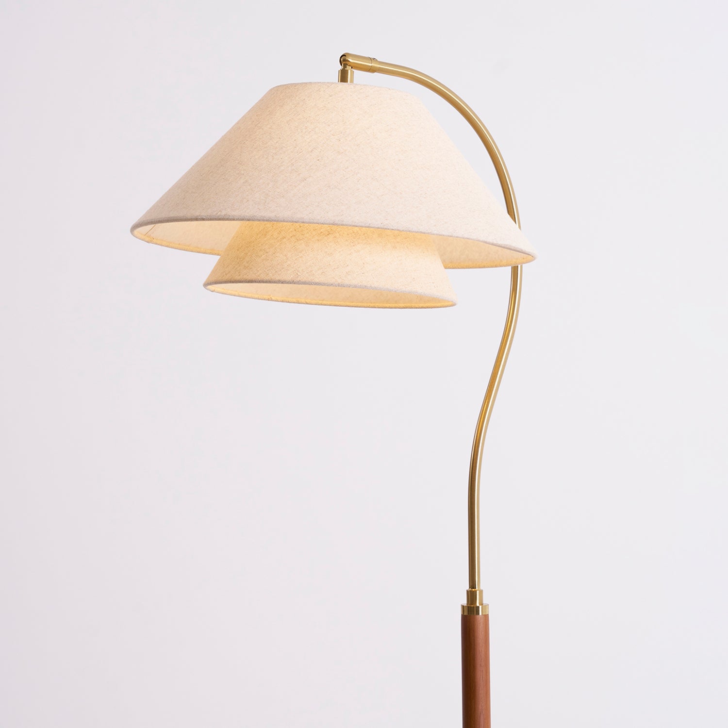 Okave Floor Lamp
