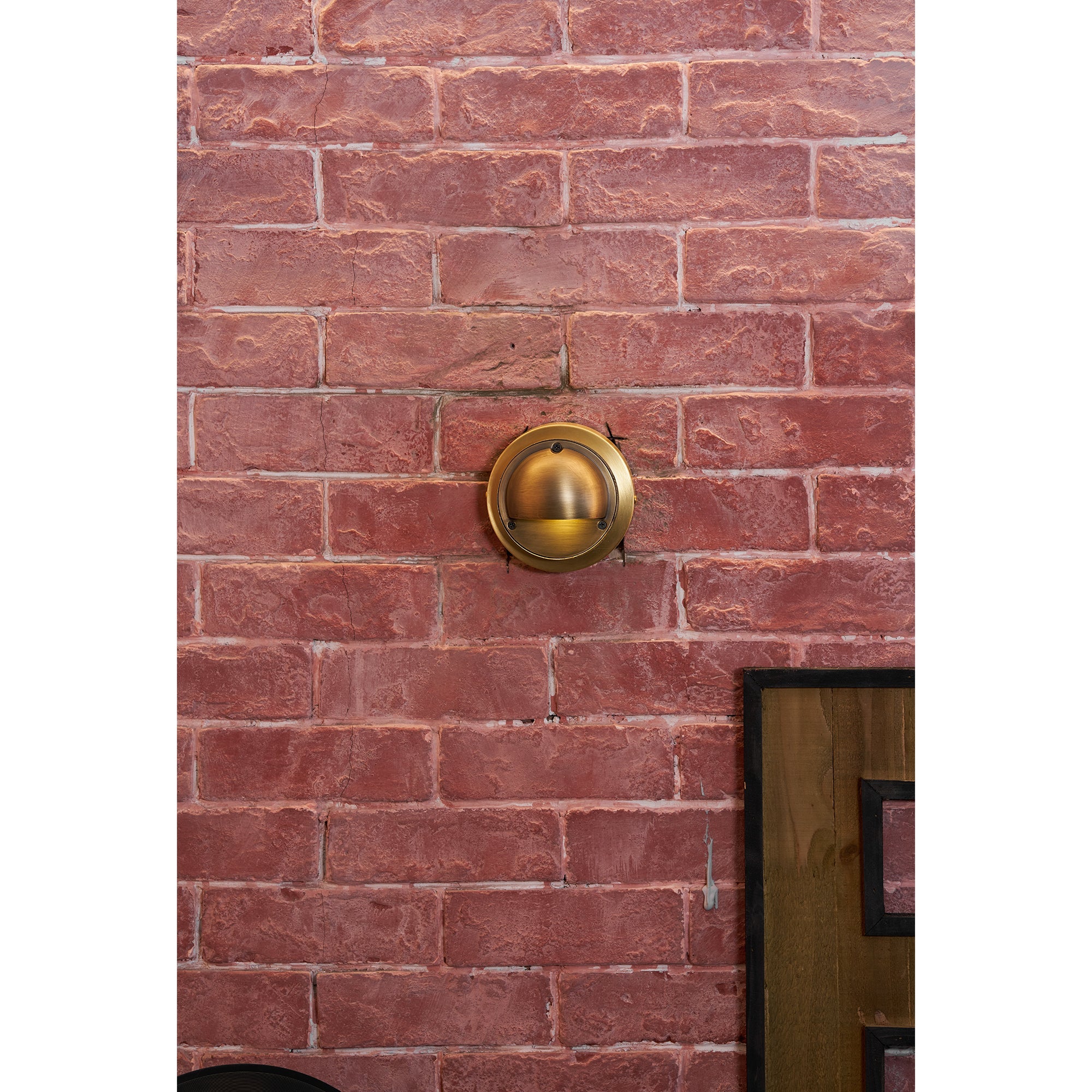 Fennis Outdoor Wall Light
