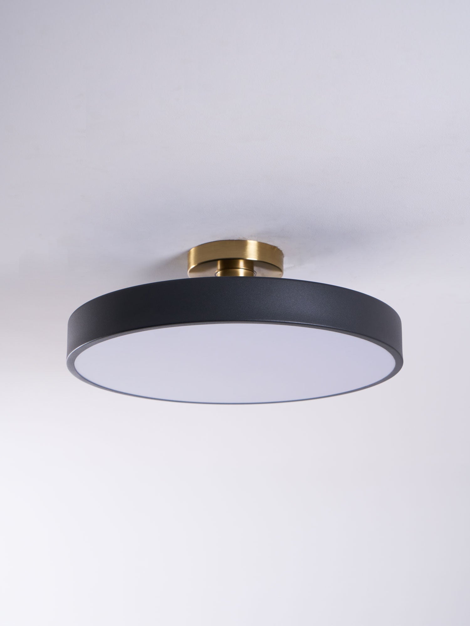 Nolvina Round Ceiling Light