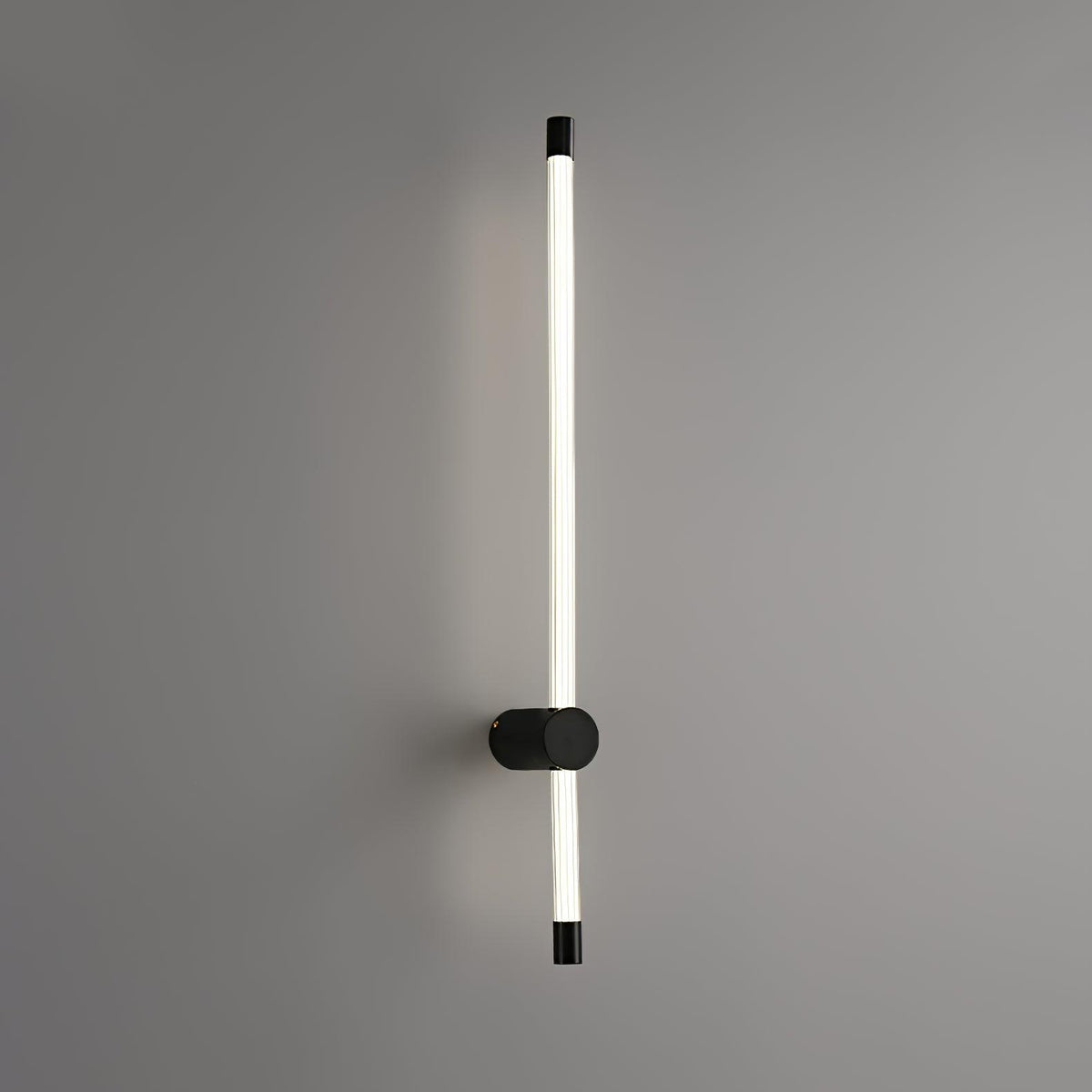Emvo Linear Wall Light