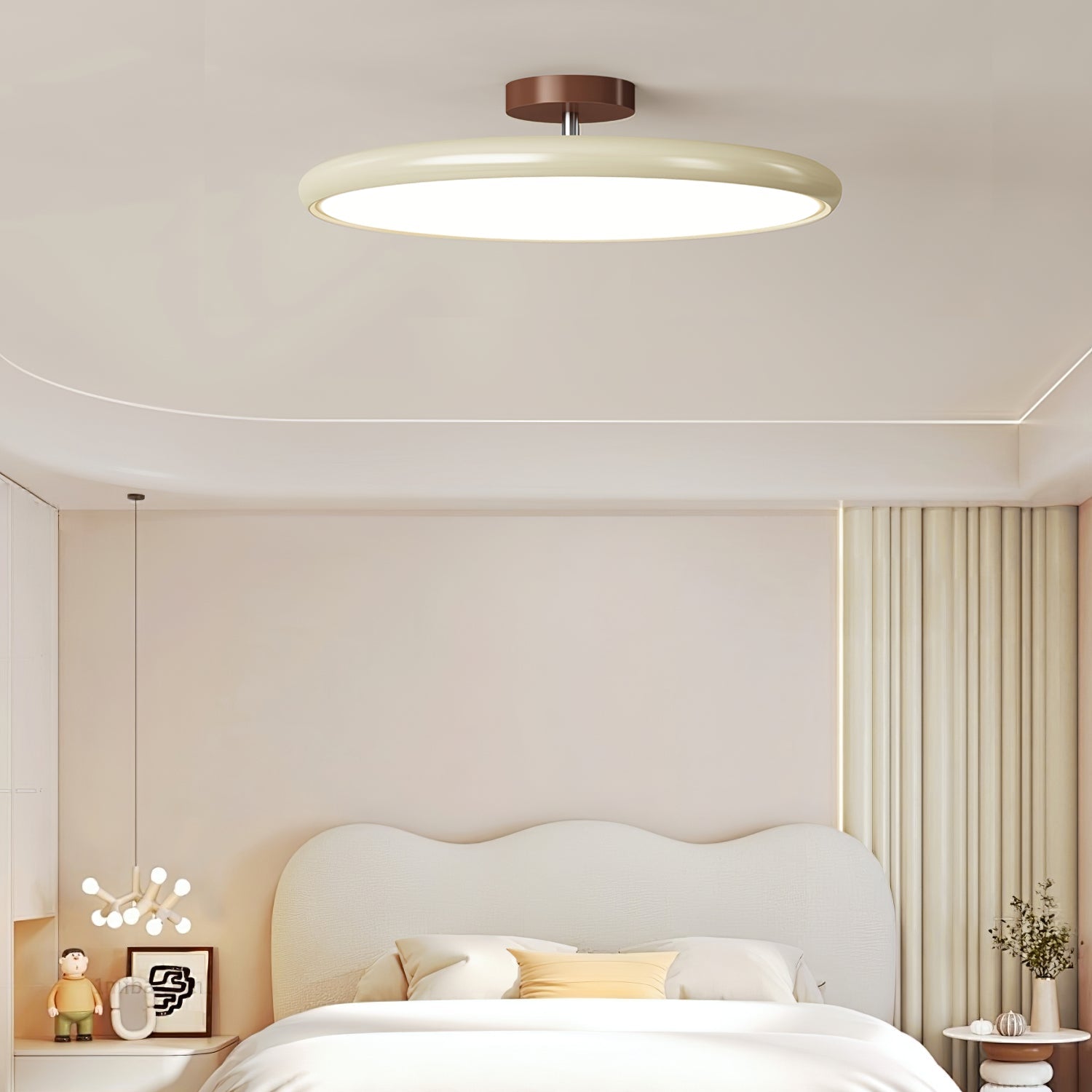 Rioas Adjustable Ceiling Light