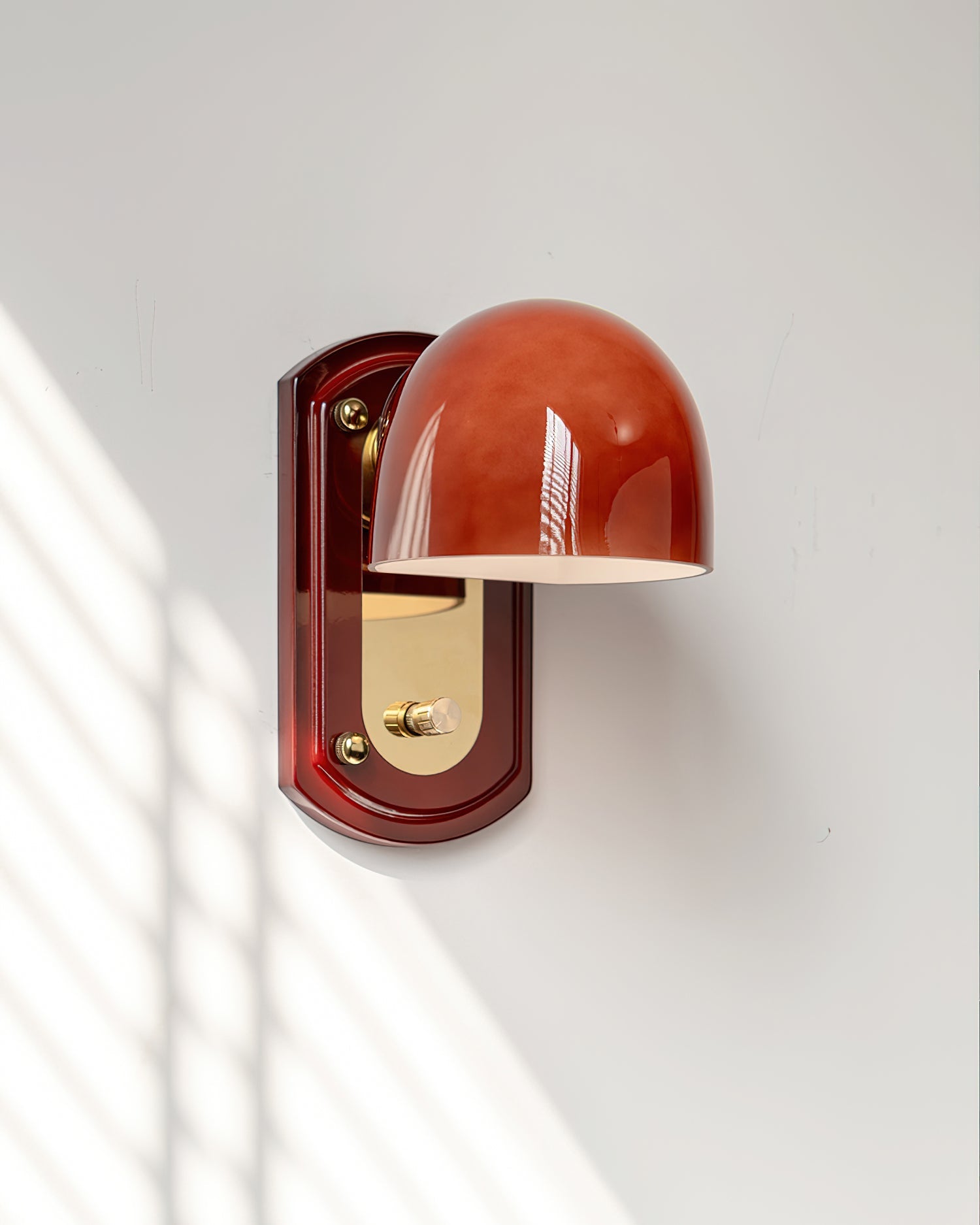Calaro Wall Light