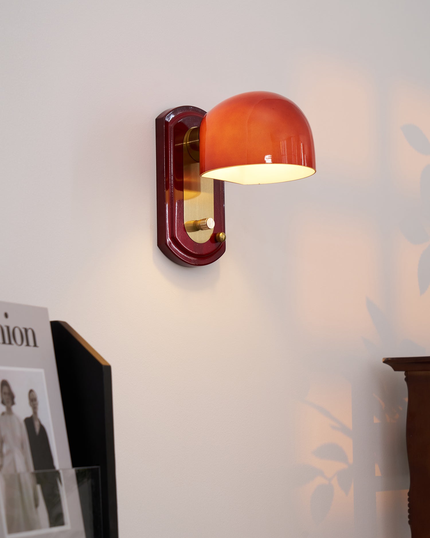 Calaro Wall Light