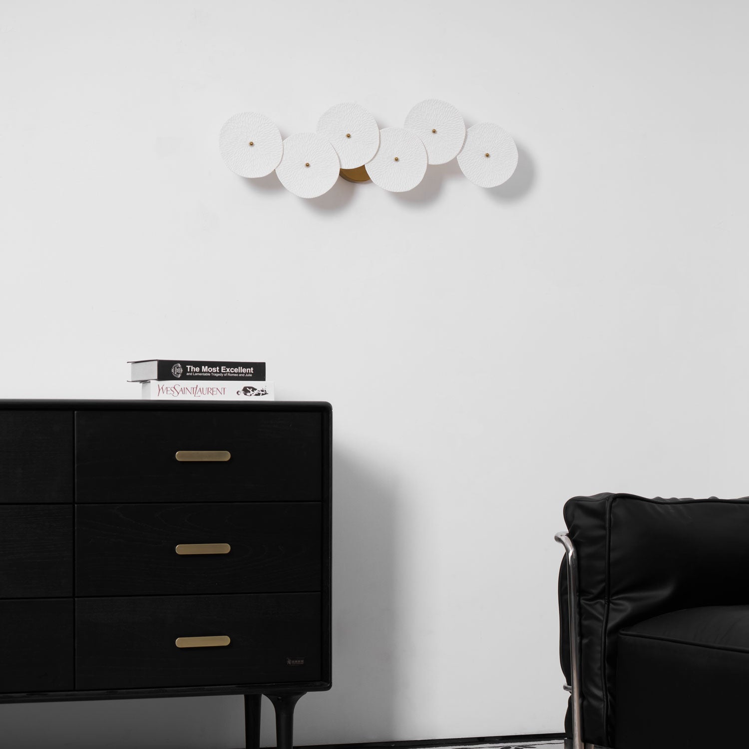 Joray Lotus Wall Light