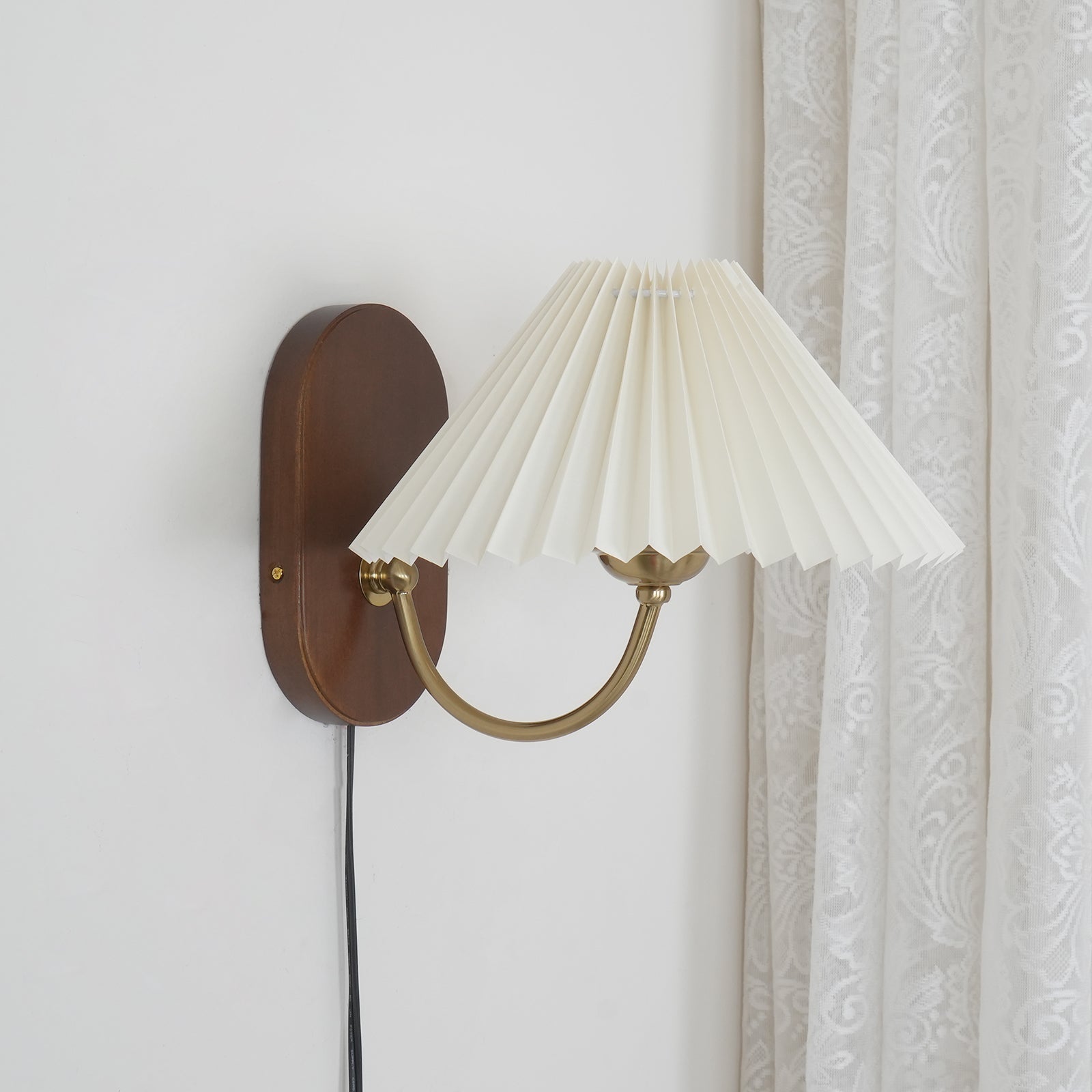 Quinialin Wall Light