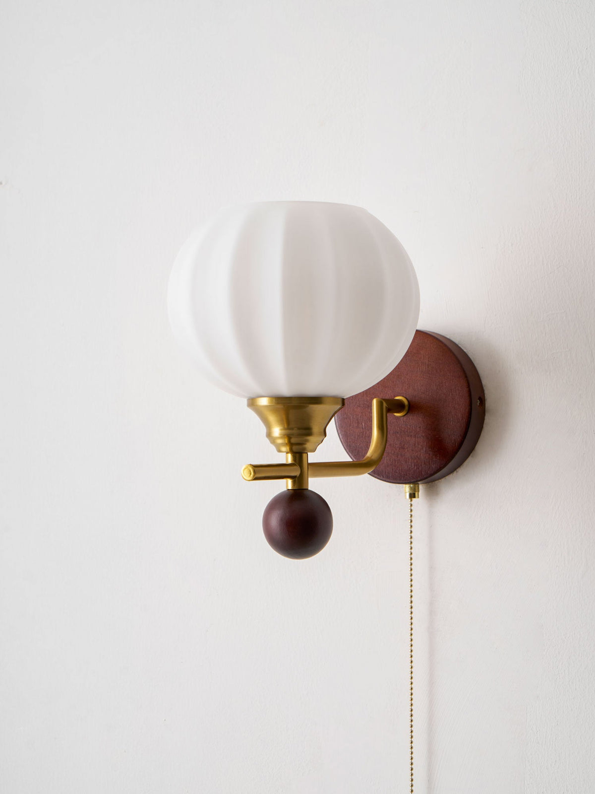 Lumea Crest Wall Lamp – detail 39