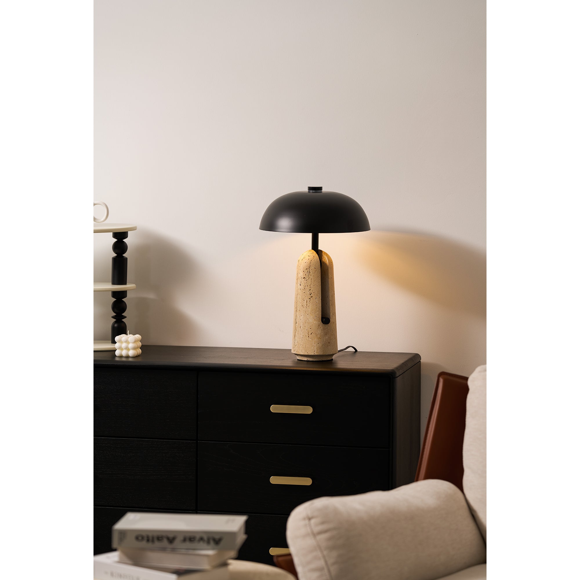 Coveliyn Table Lamp